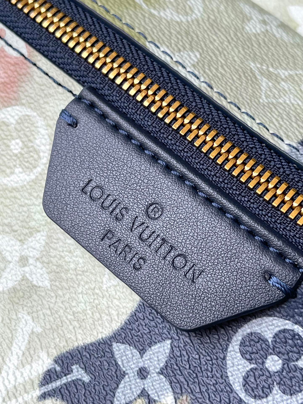 Louis Fashion logo print backpack