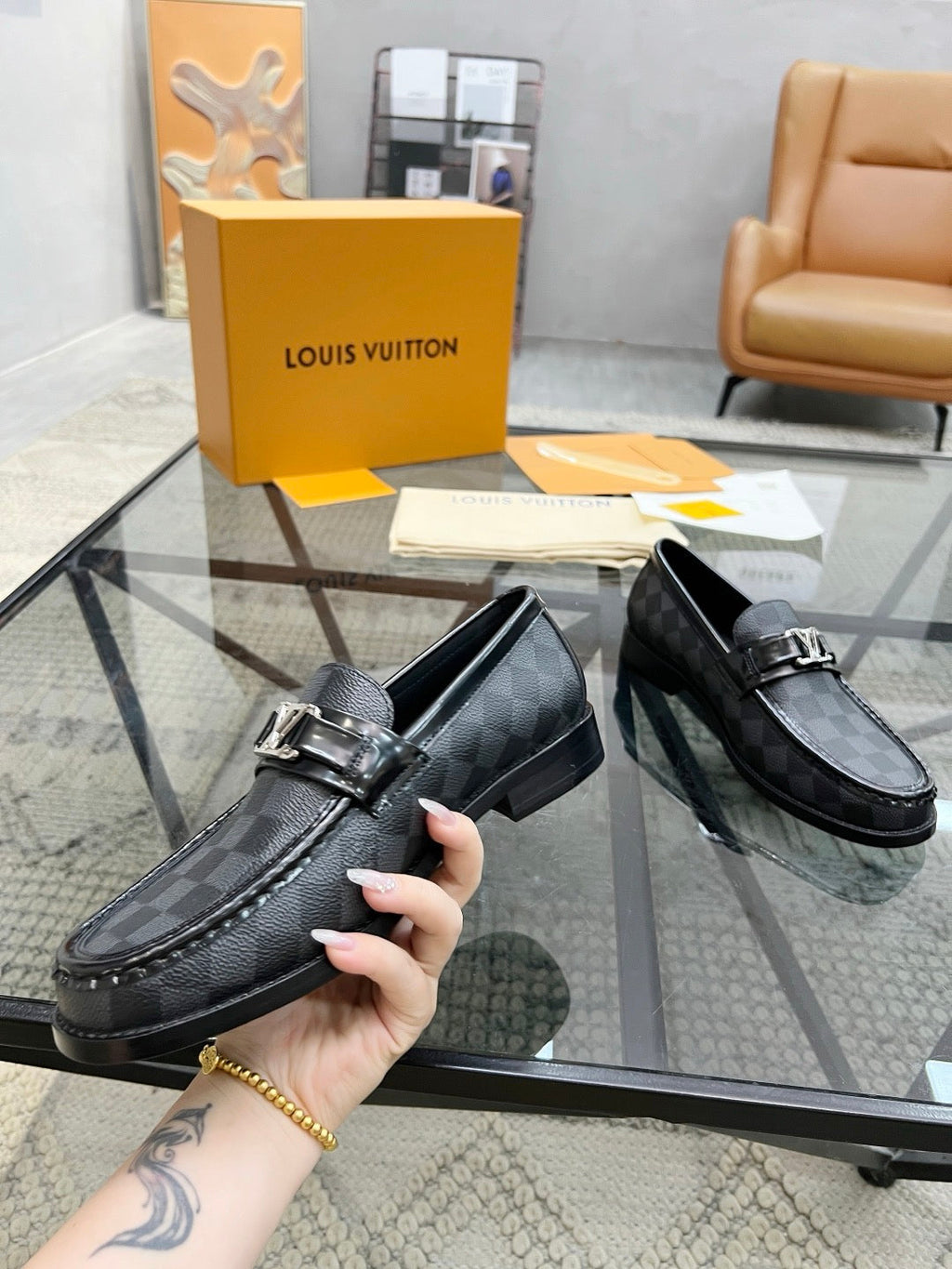 Louis 25ss leather shoes