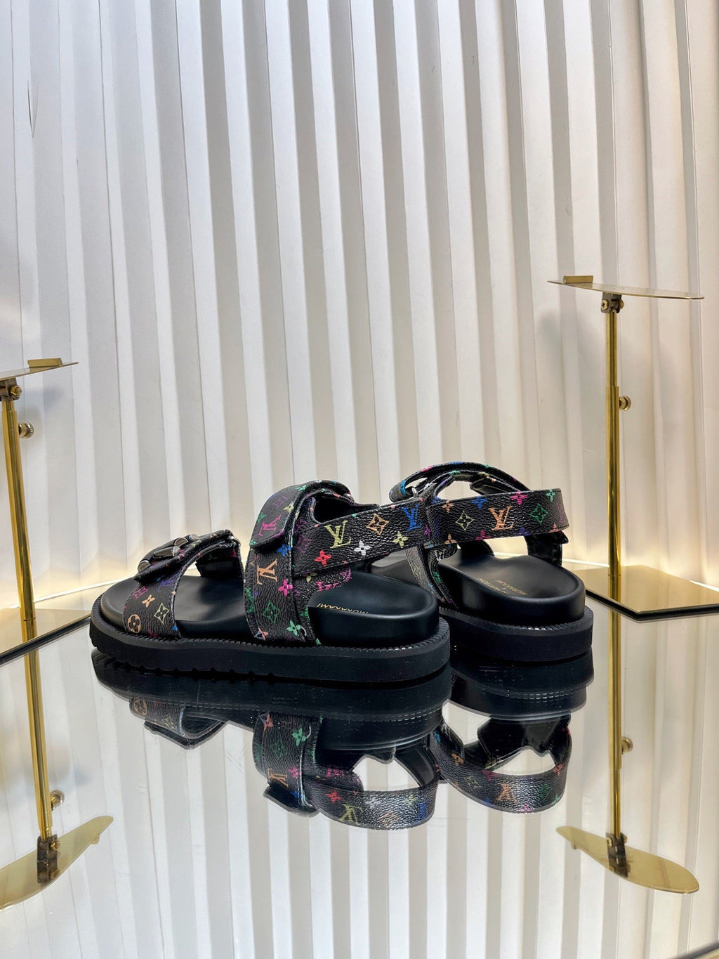 Louis womens slippers