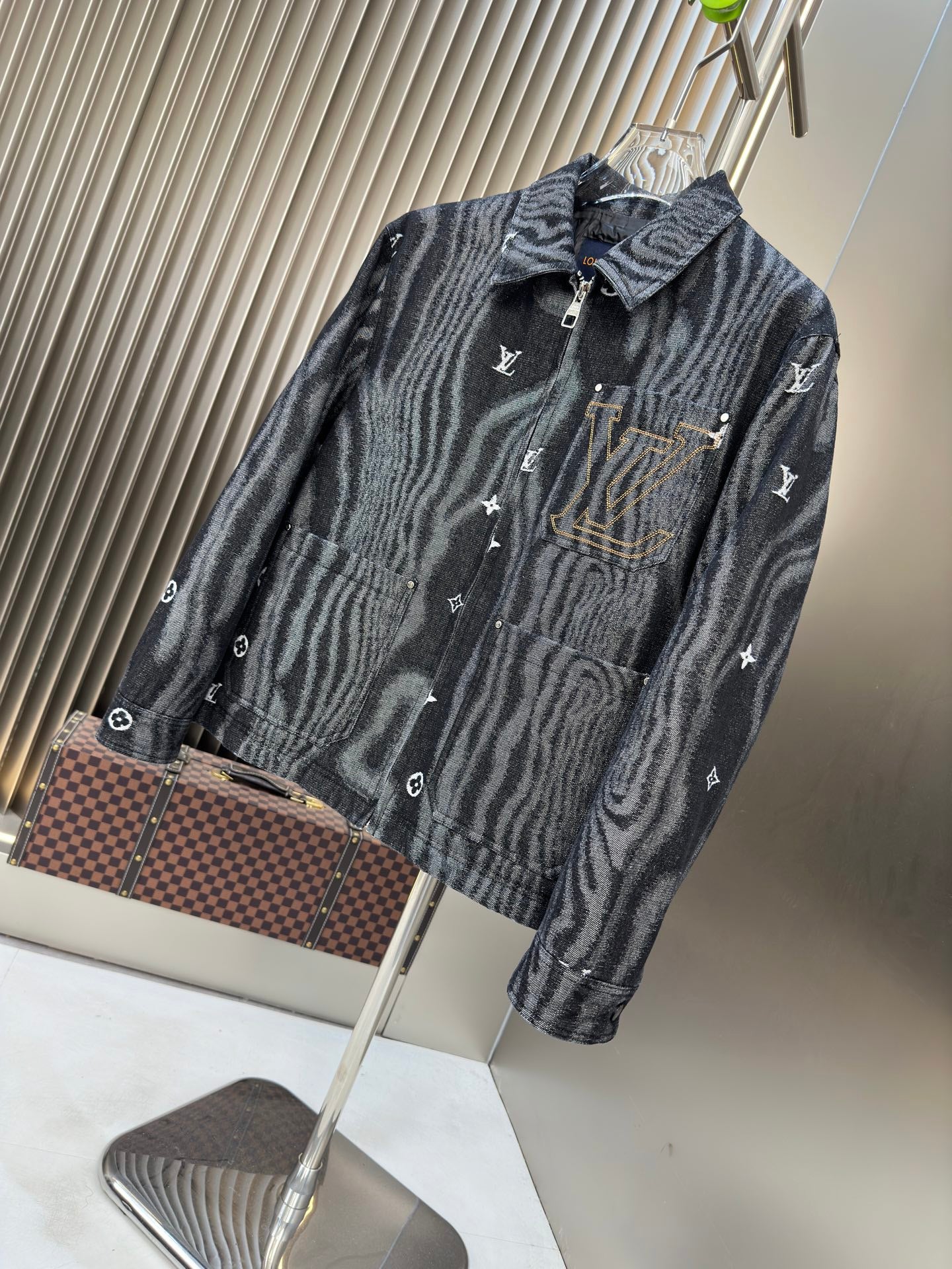 Louis 25fw denim down jacket