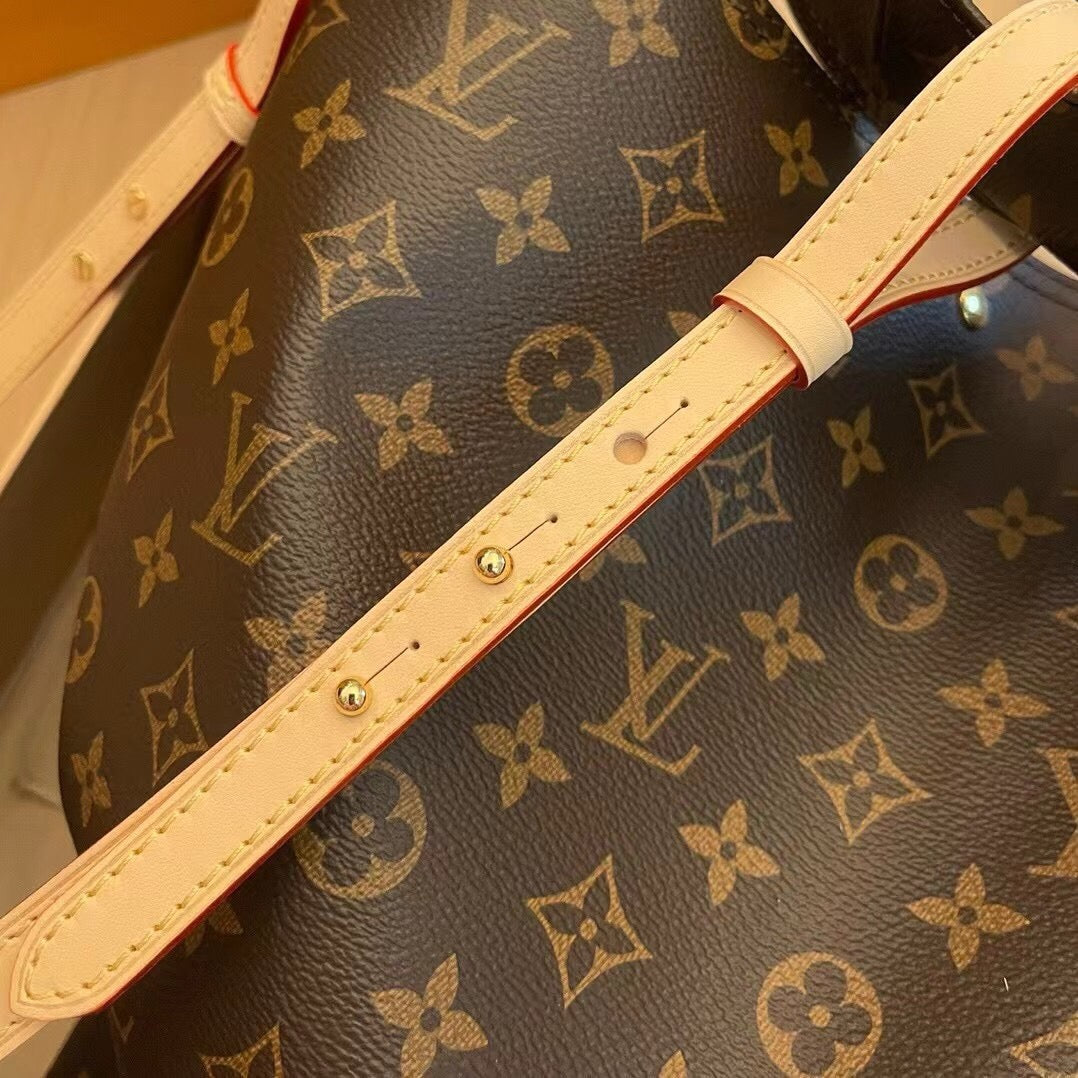 Louis atlantis bag