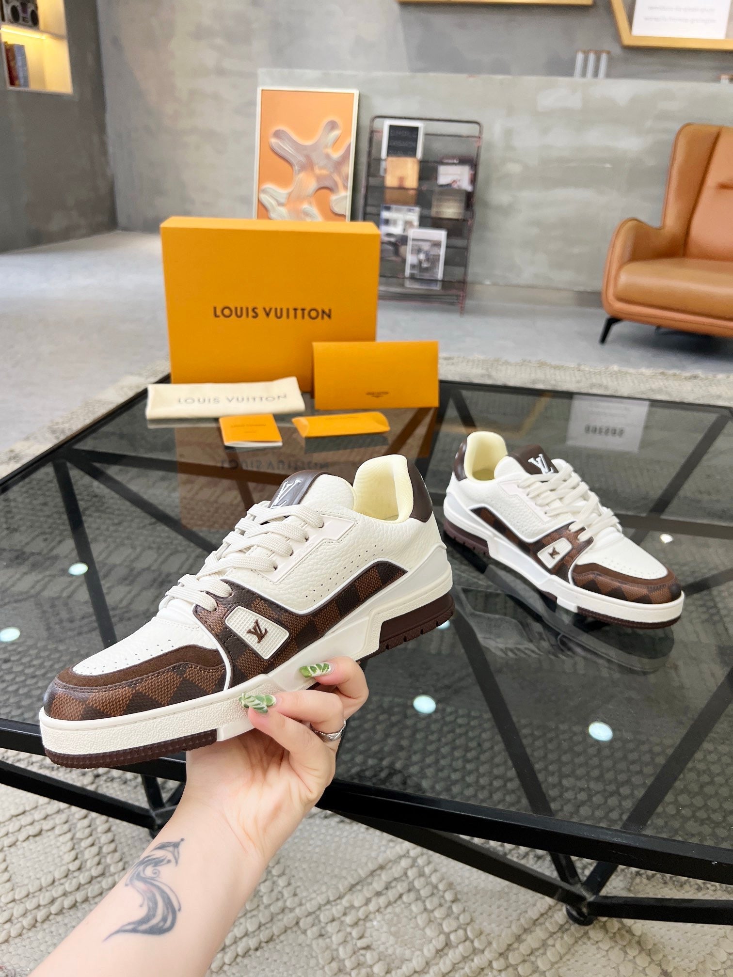 louis trainer sneaker