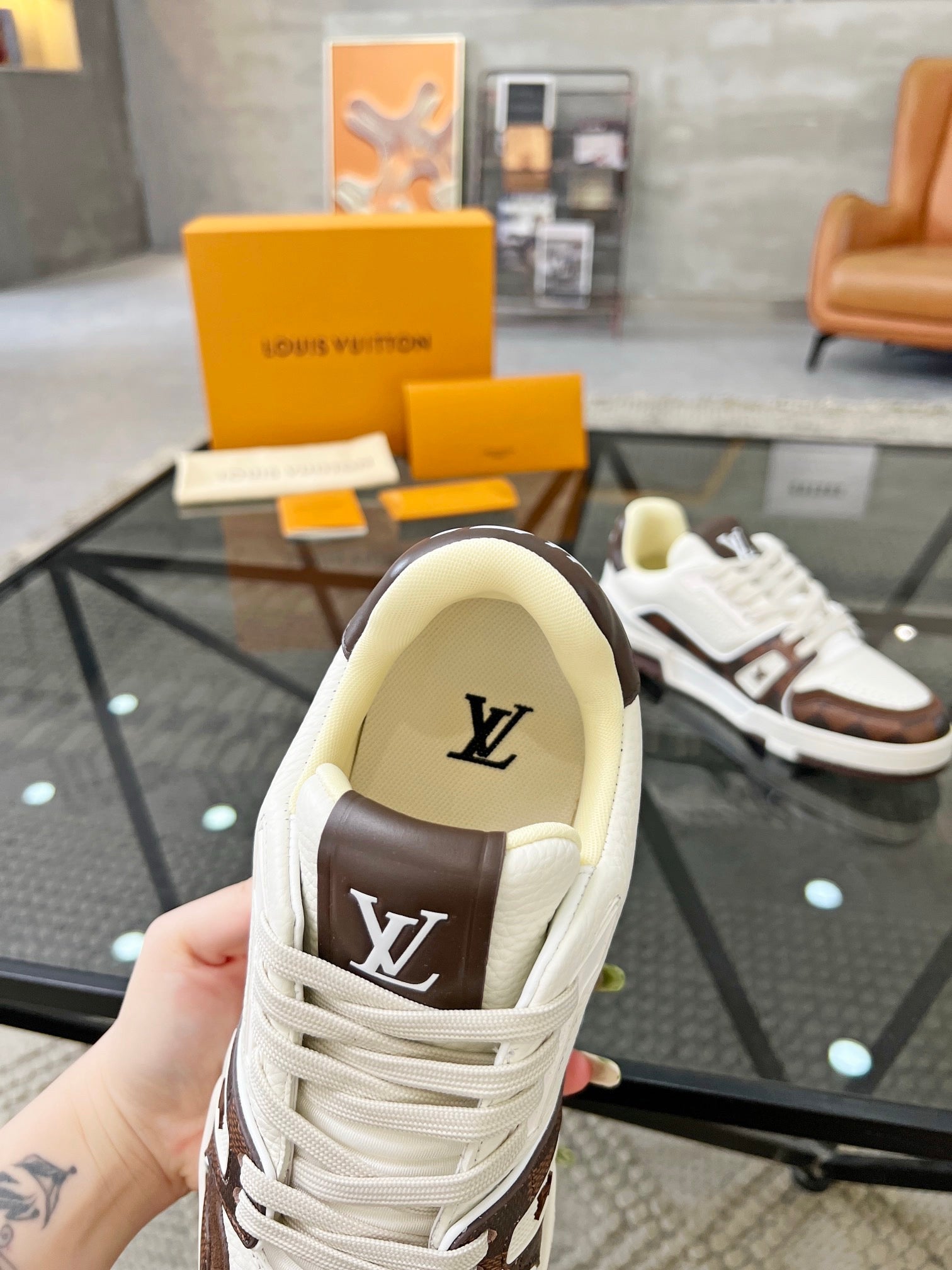 louis trainer sneaker