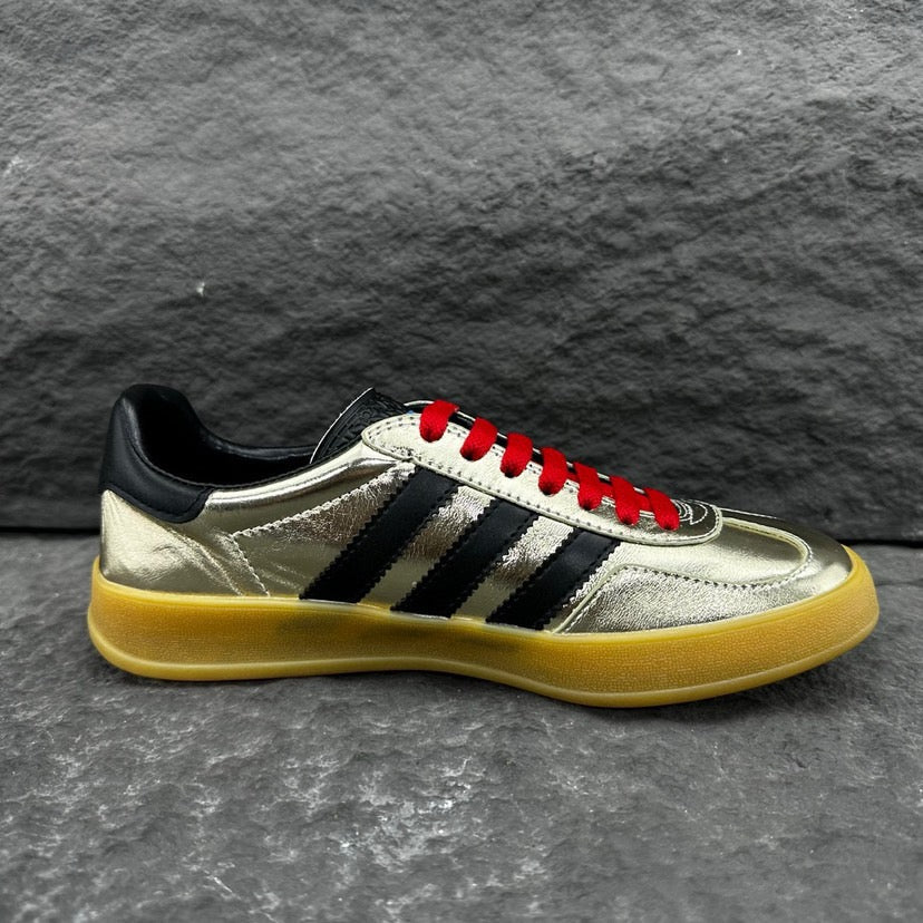 Guc adi gazelle sneaker