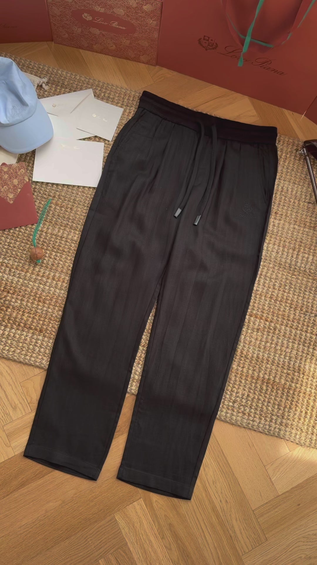 Loro 25fw embroidered pants