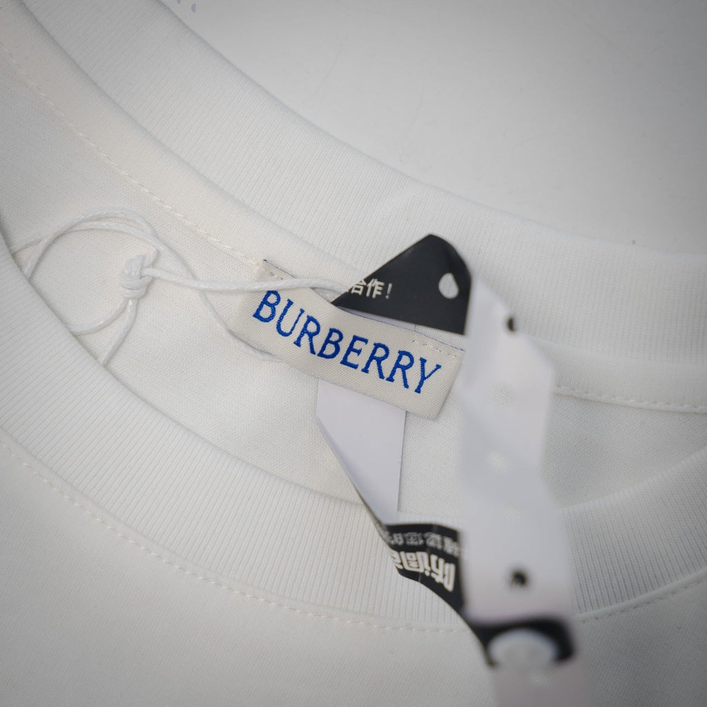 BURBER 25ss rhinestone t-shirt