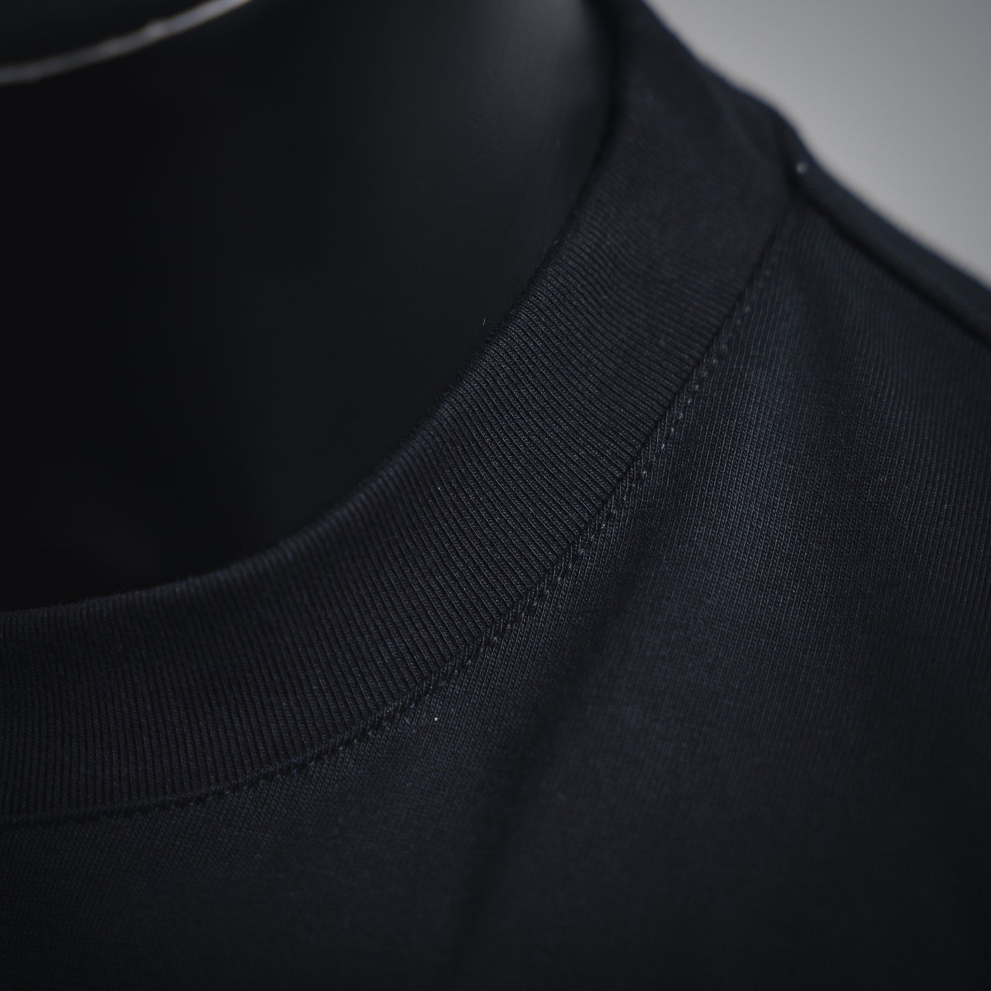 Louis 25ss embroidered t-shirt