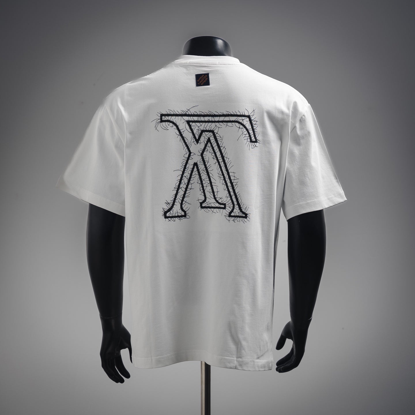 Louis 25ss embroidered t-shirt