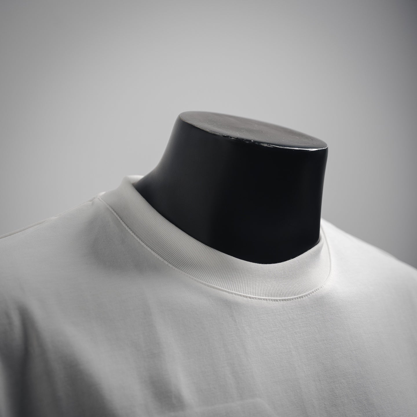 Louis 25ss embroidered t-shirt