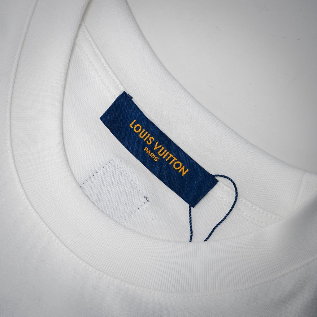 Louis 25ss embroidered t-shirt