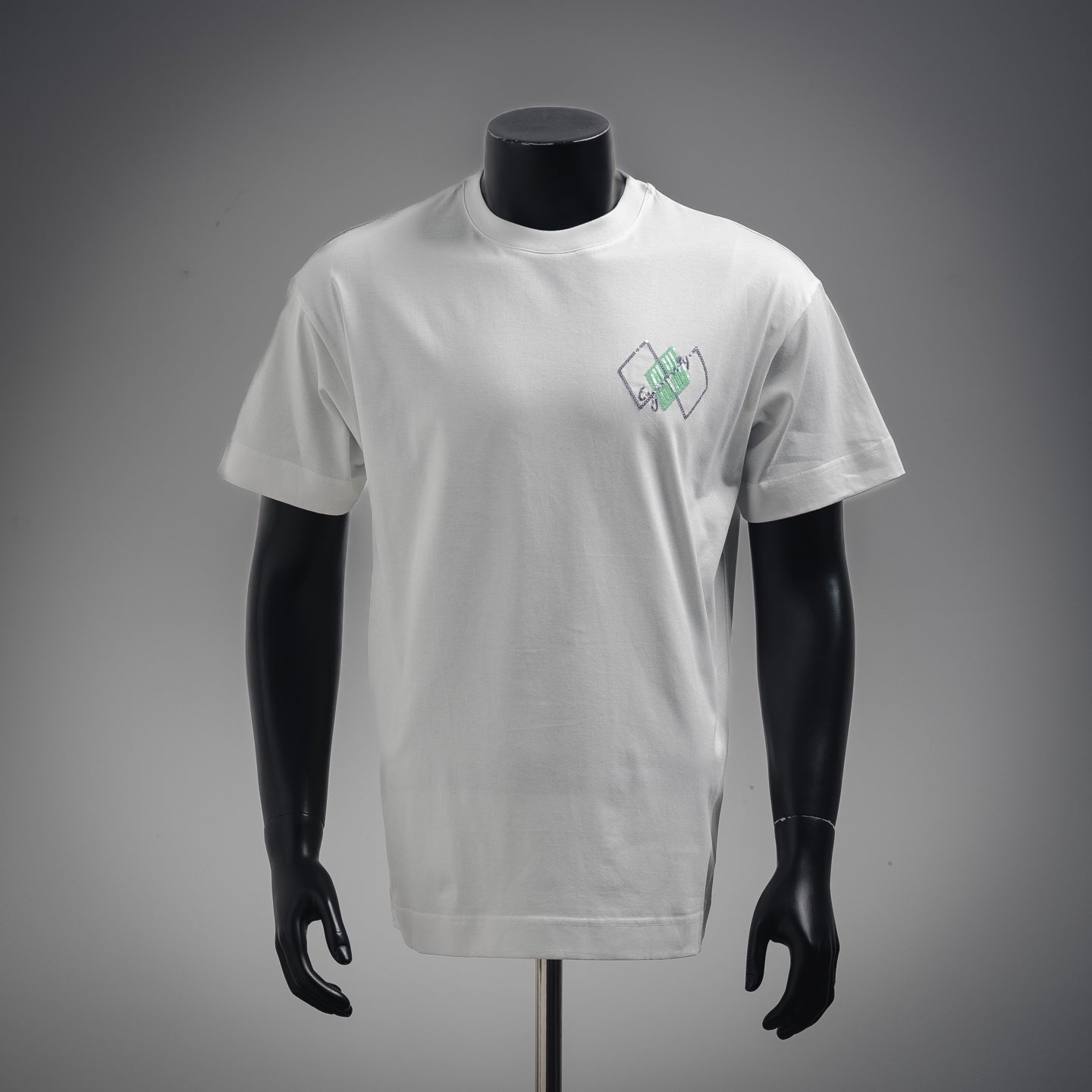 Given 25ss beaded t-shirt