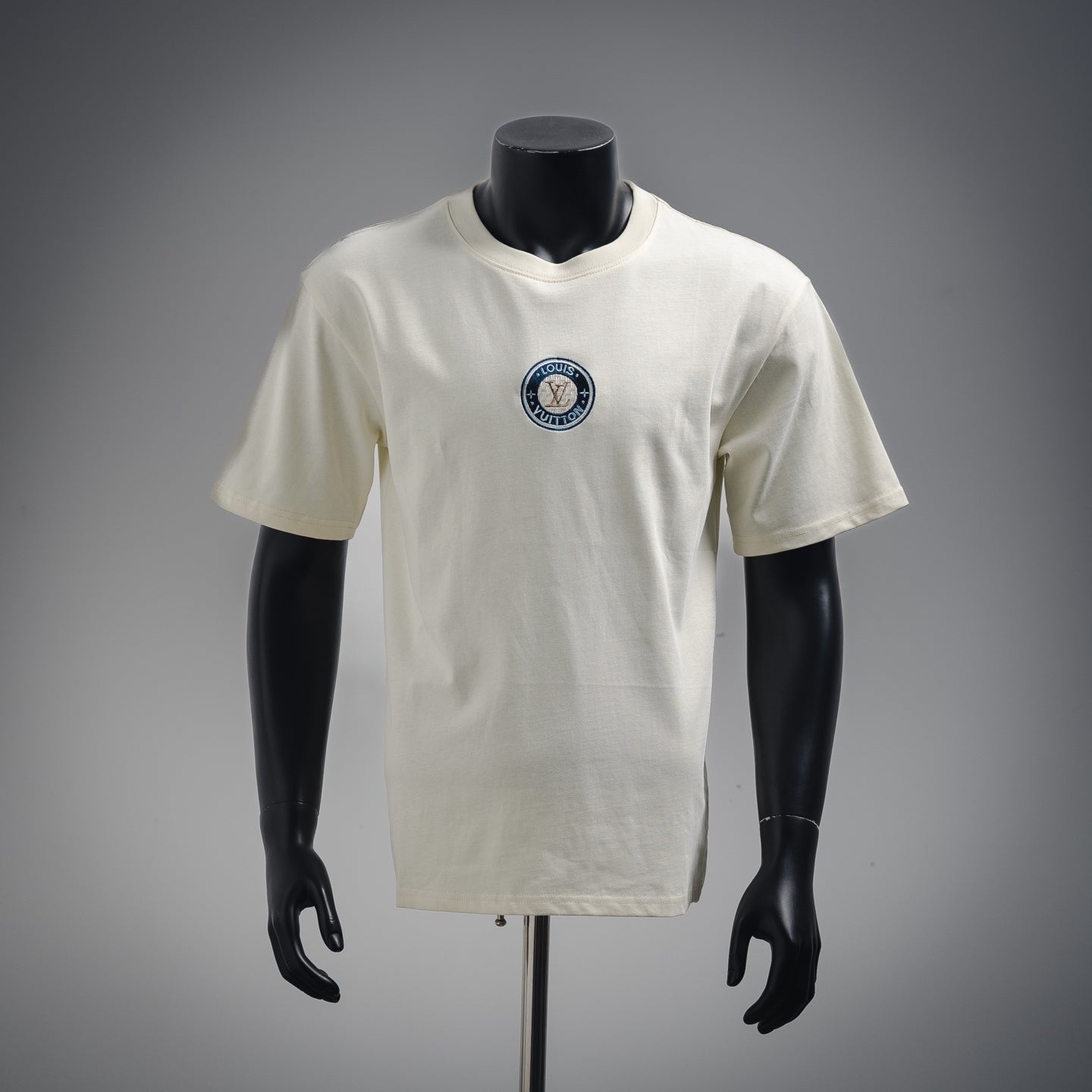 Louis 25ss embroidered t-shirt