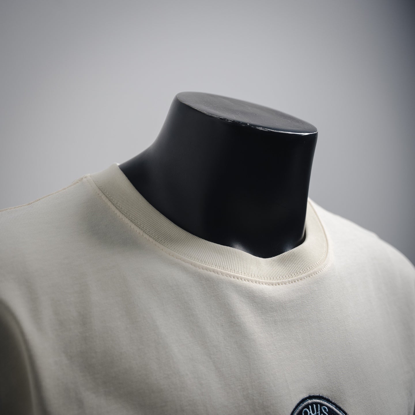 Louis 25ss embroidered t-shirt