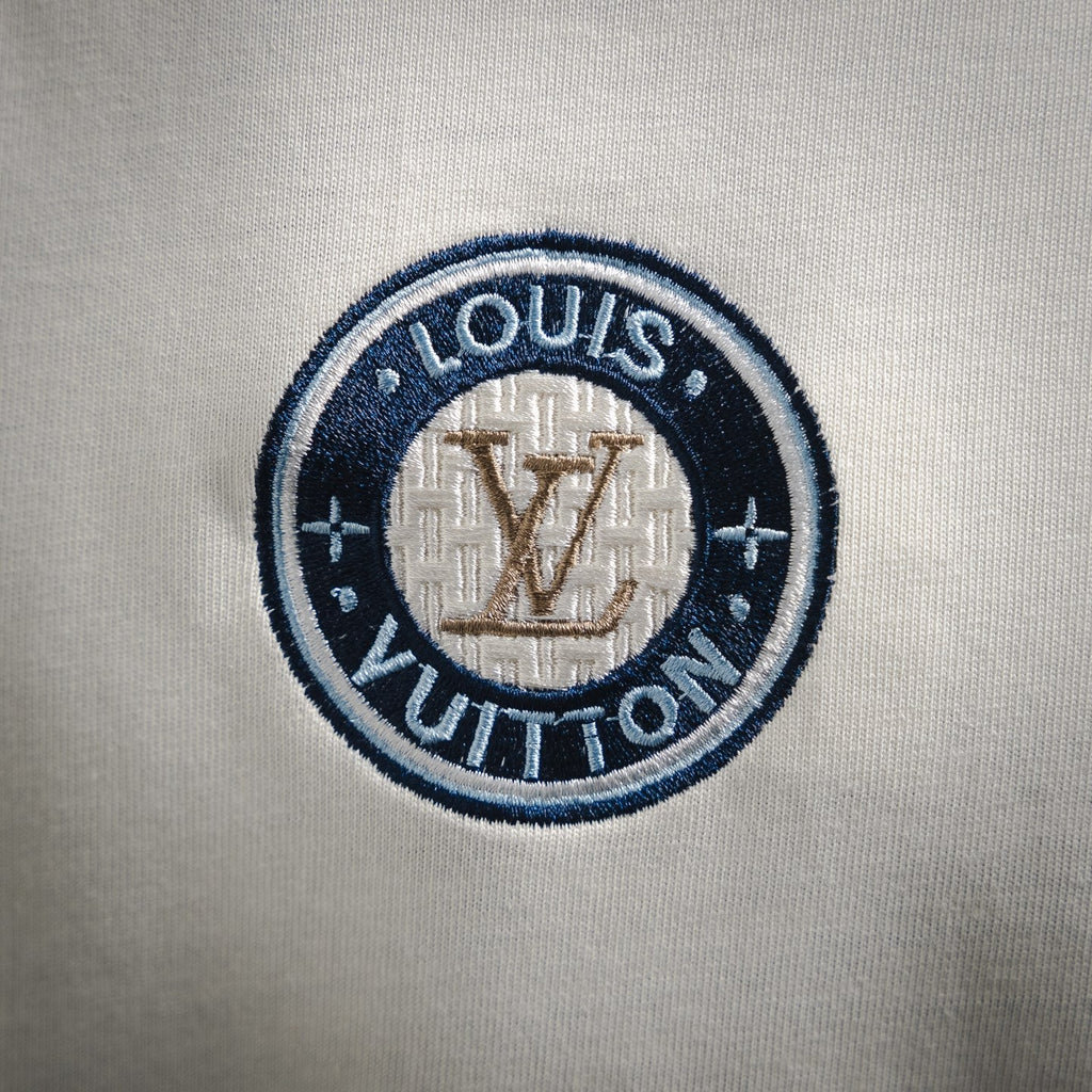 Louis 25ss embroidered t-shirt