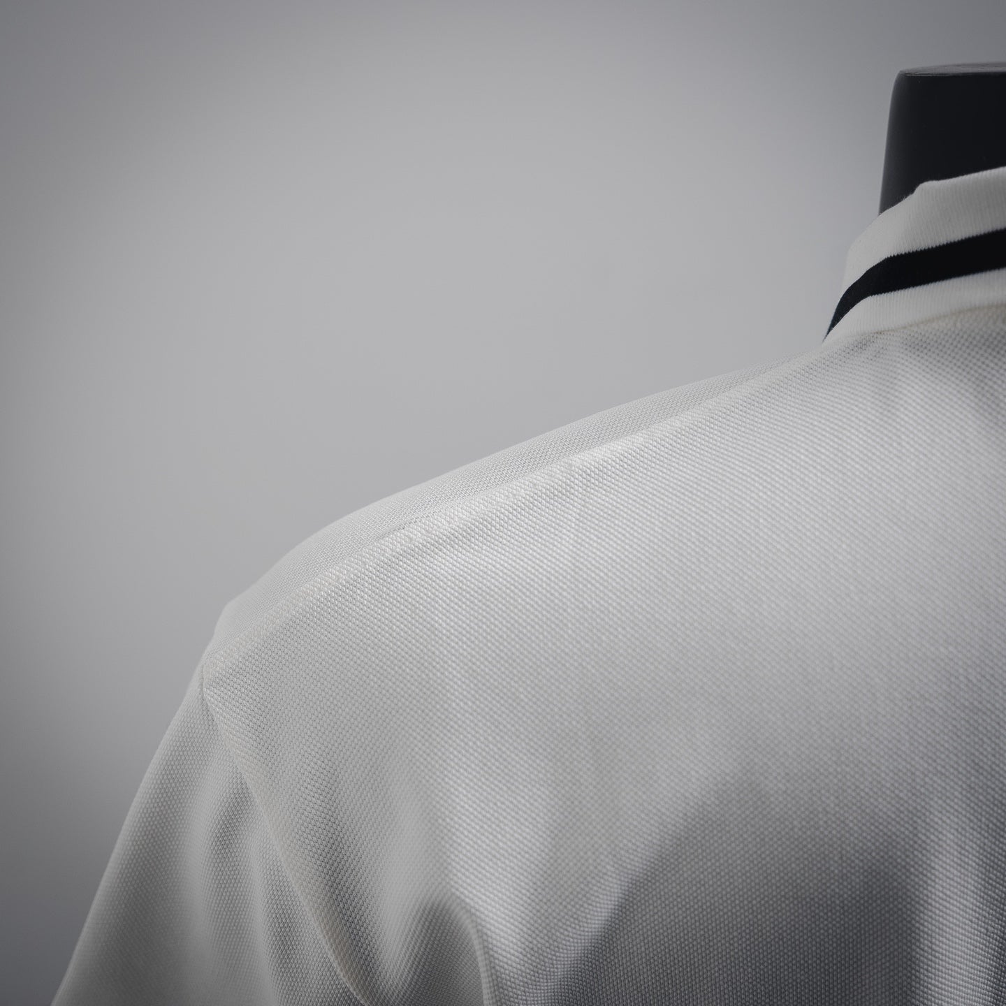 Loew 25ss embroidered polo shirt