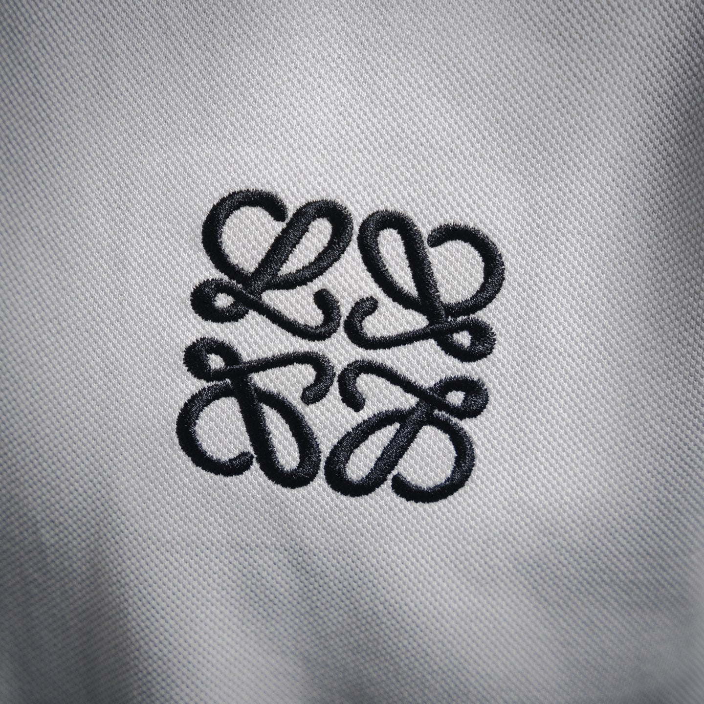 Loew 25ss embroidered polo shirt