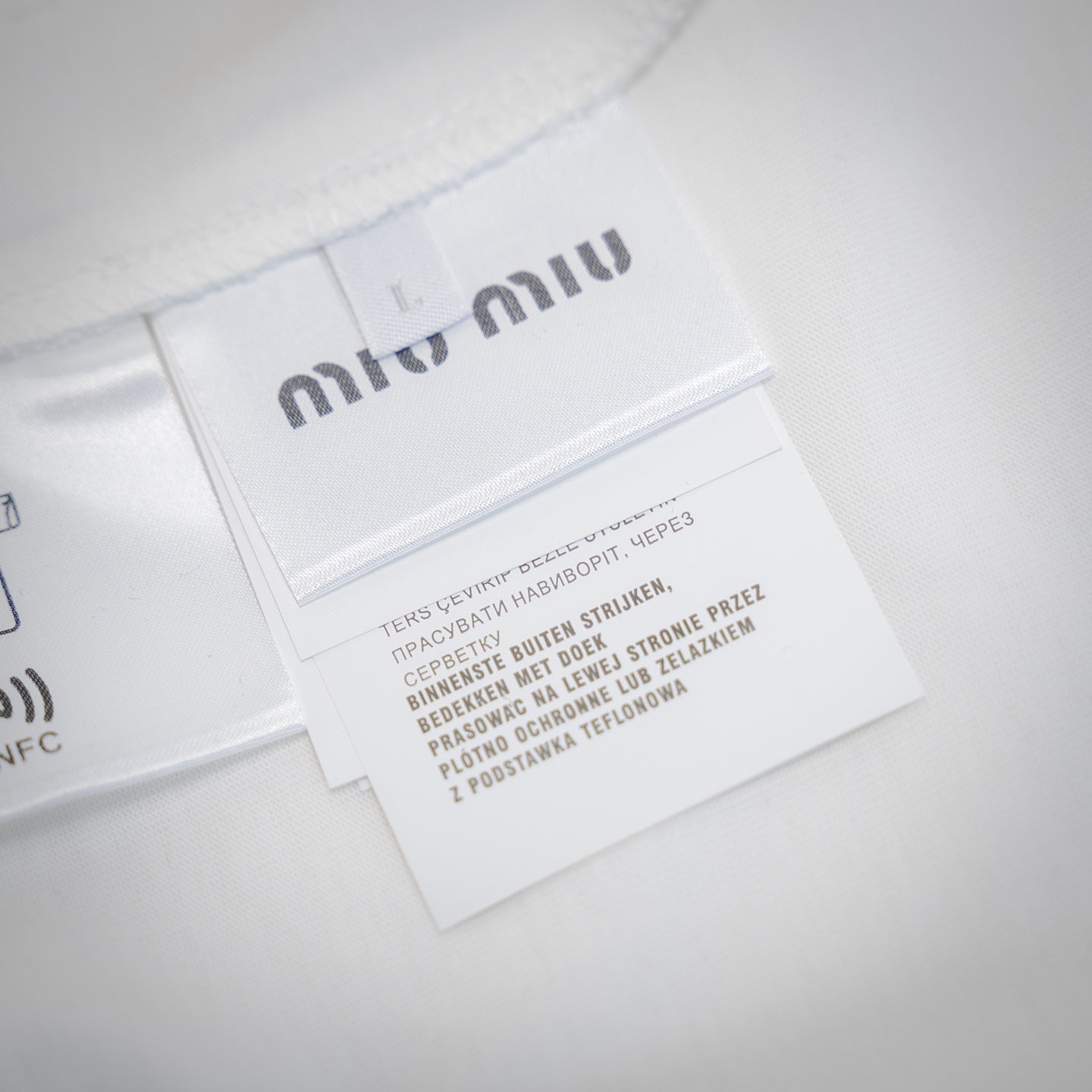 Miu embroidered t-shirt