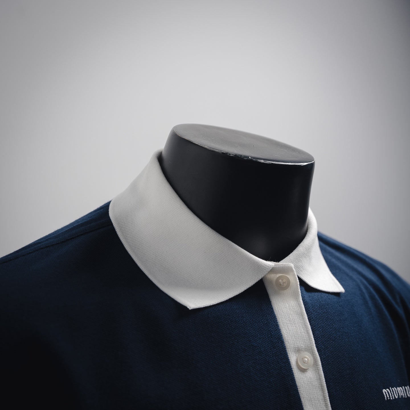 Miu 25ss embroidered polo shirt