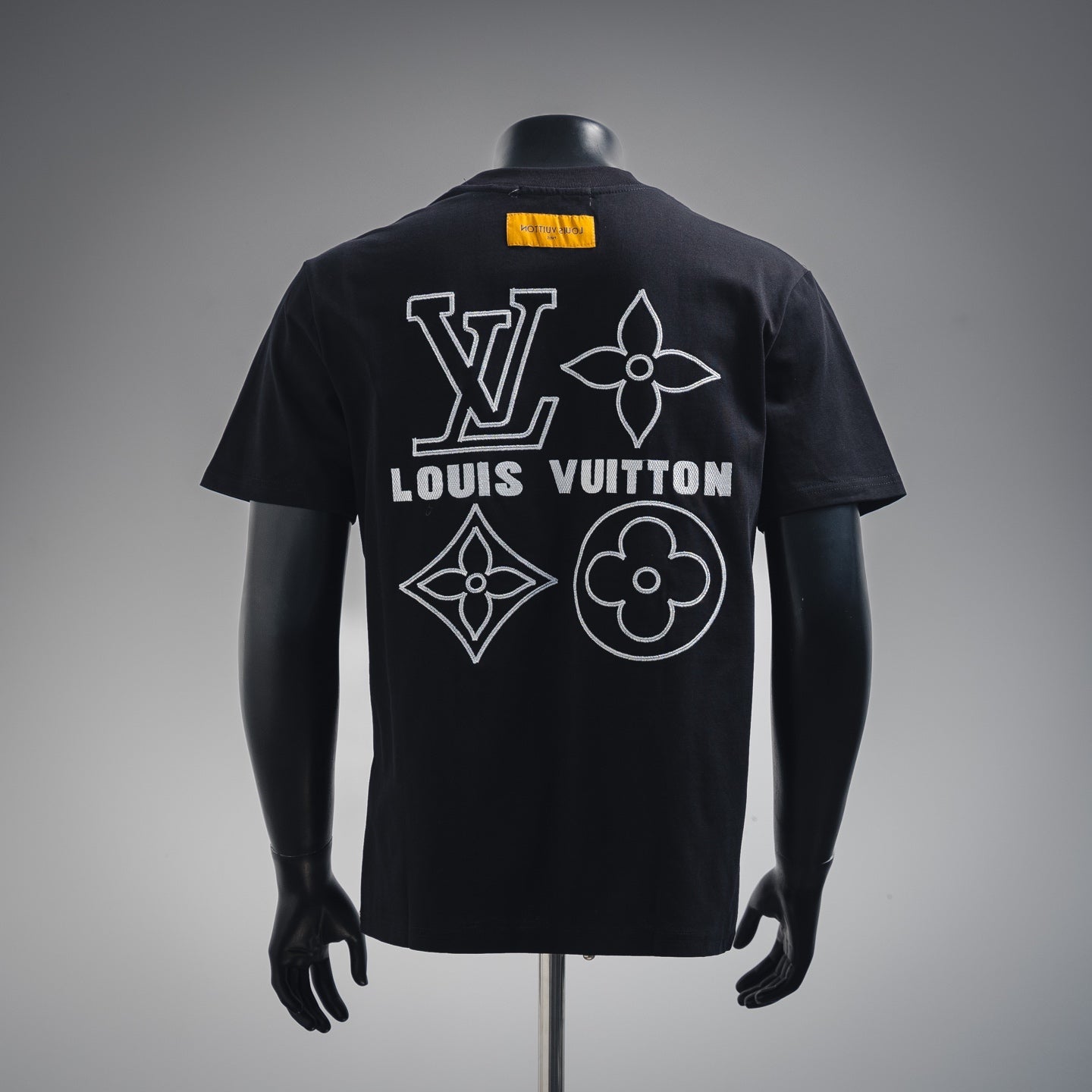 Louis 25ss embroidered t-shirt