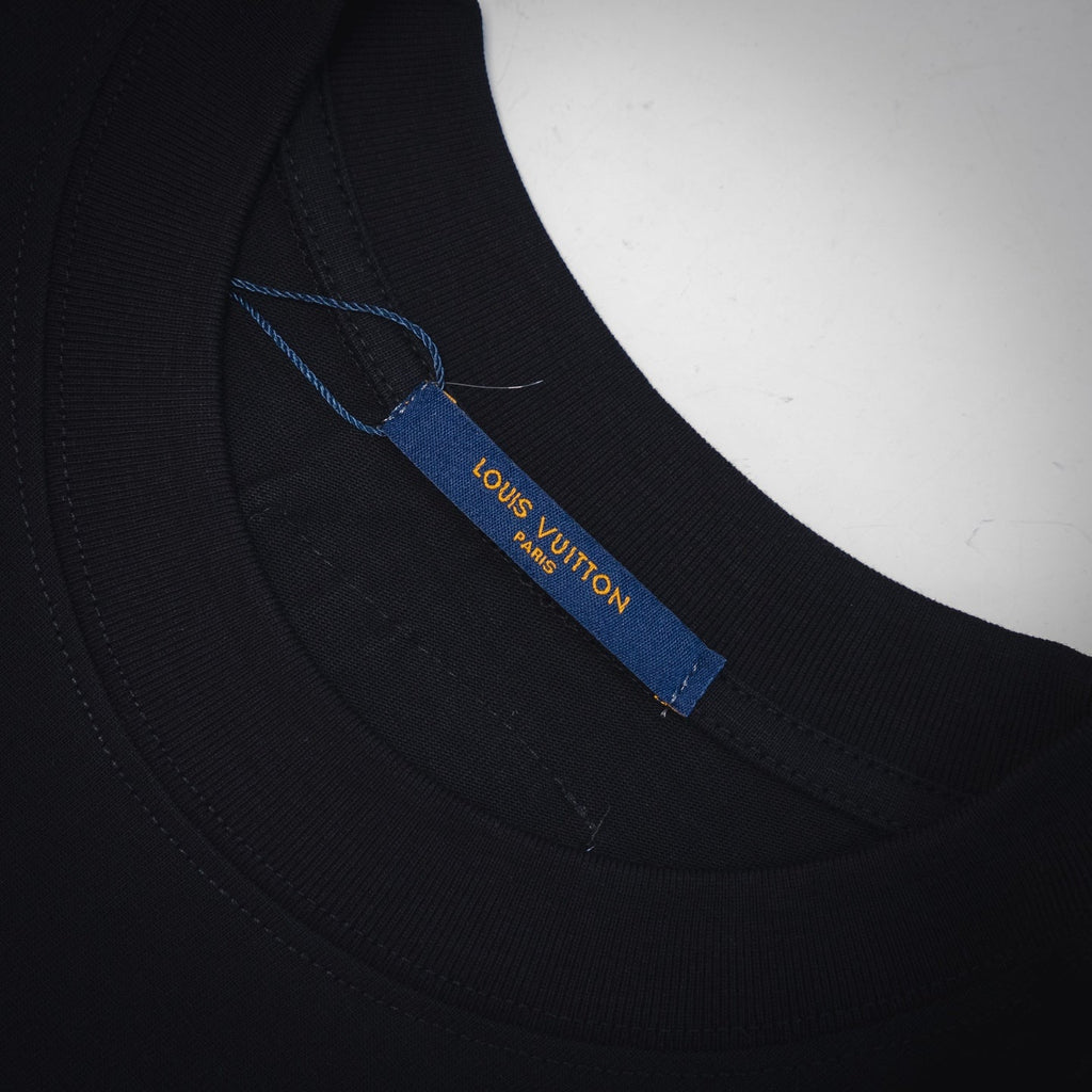 Louis 25ss embroidered t-shirt