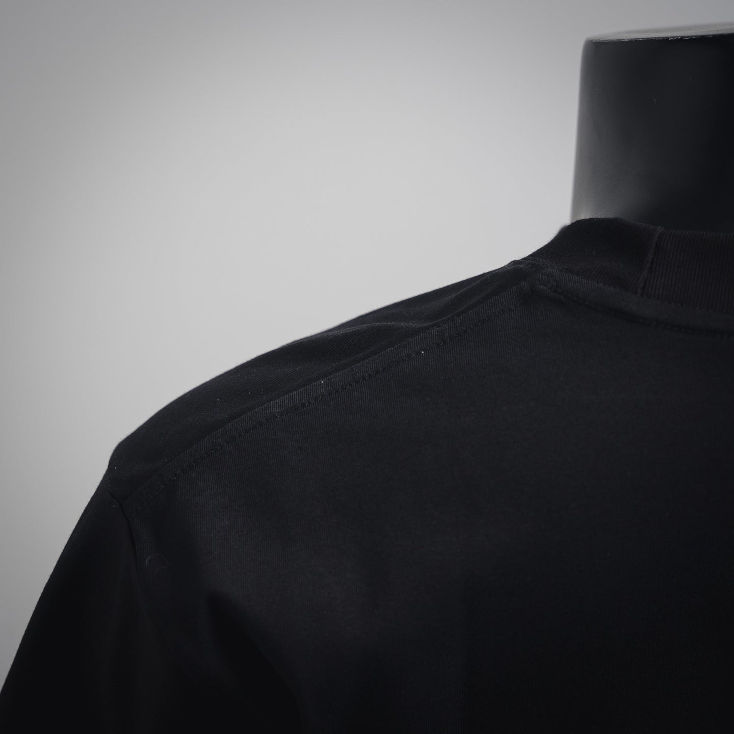 Dio 25ss bee embroidered t-shirt