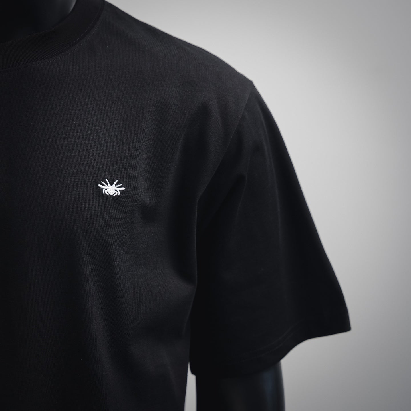 Dio 25ss bee embroidered t-shirt