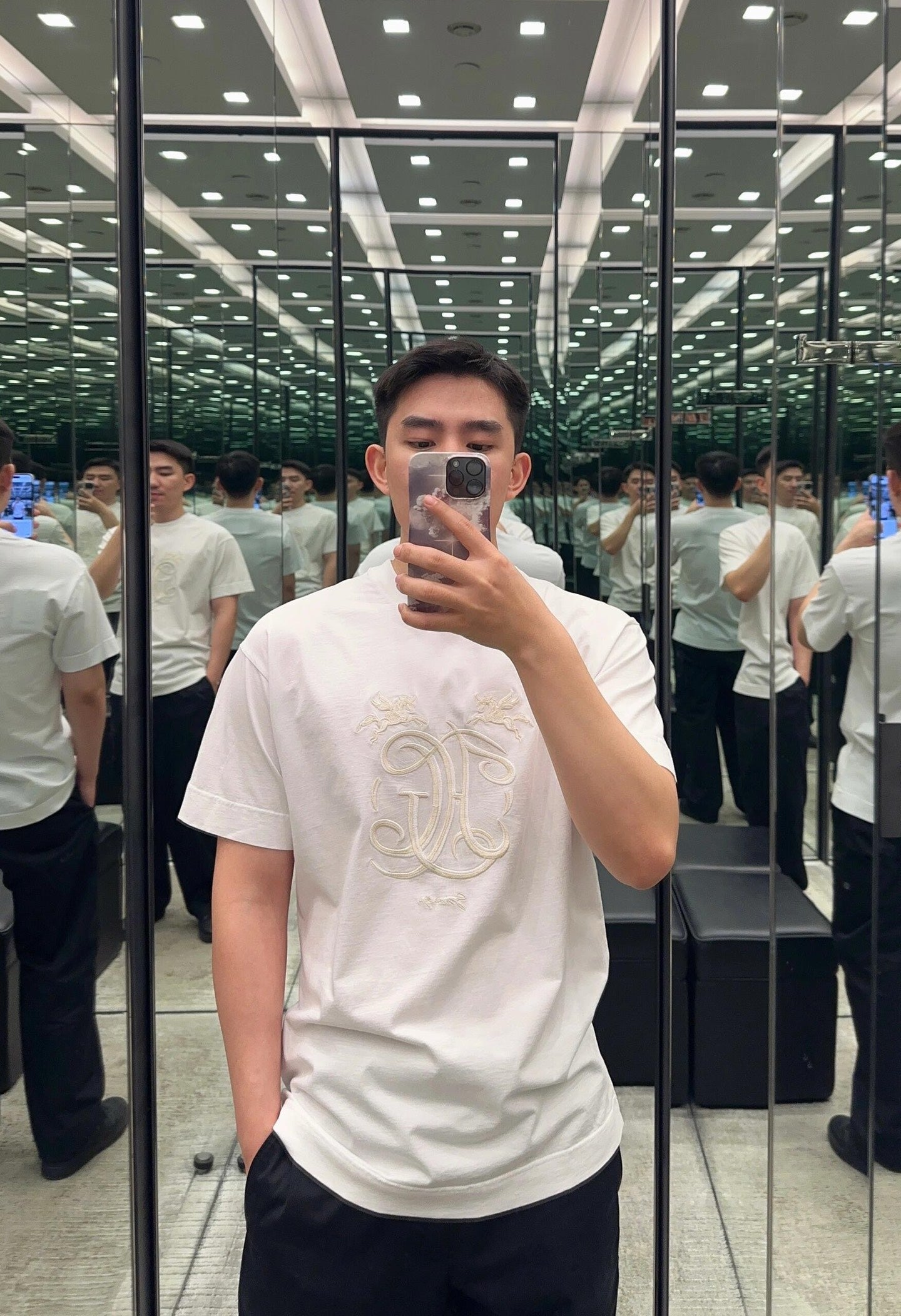 Given 25ss embroidered t-shirt