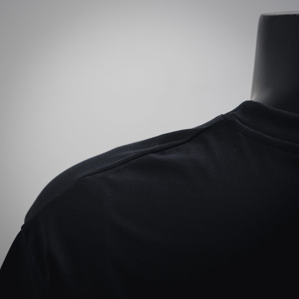 Given 25ss limited t-shirt