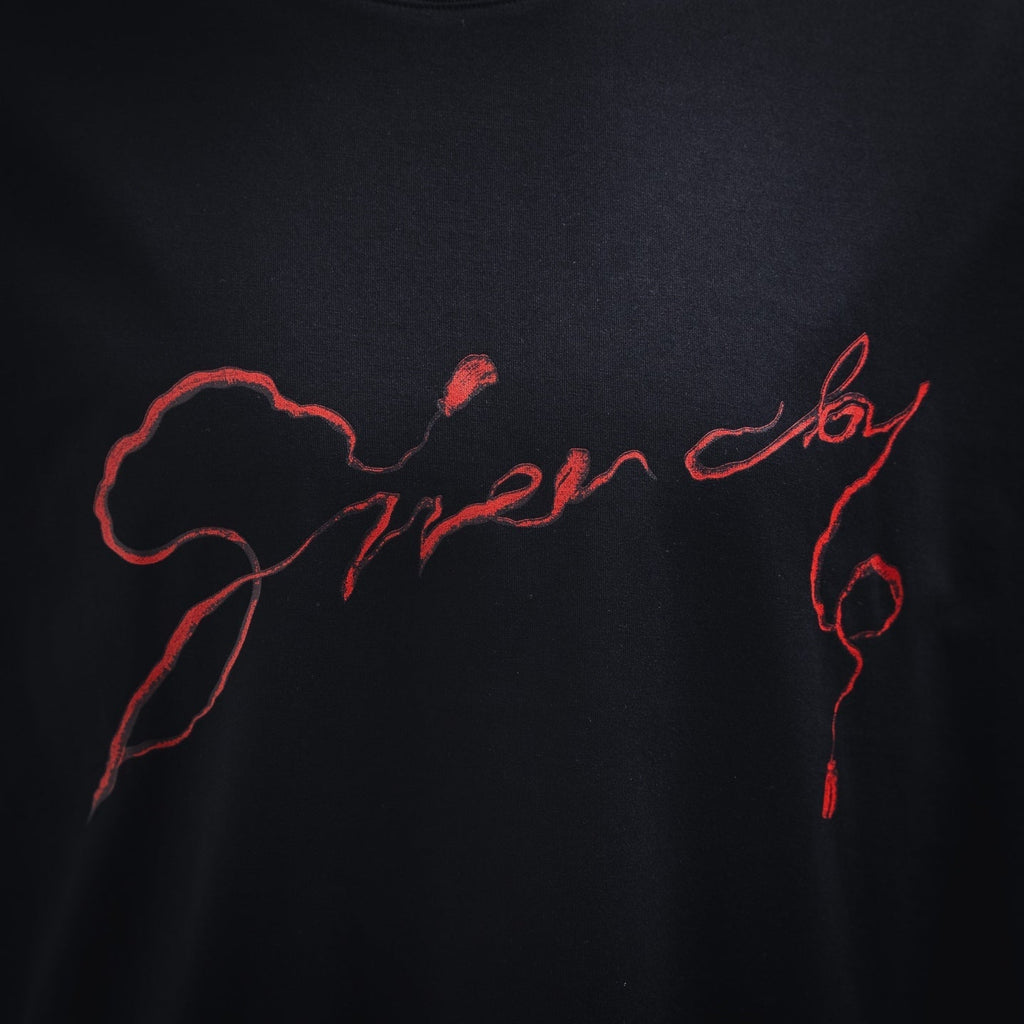 Given 25ss limited t-shirt