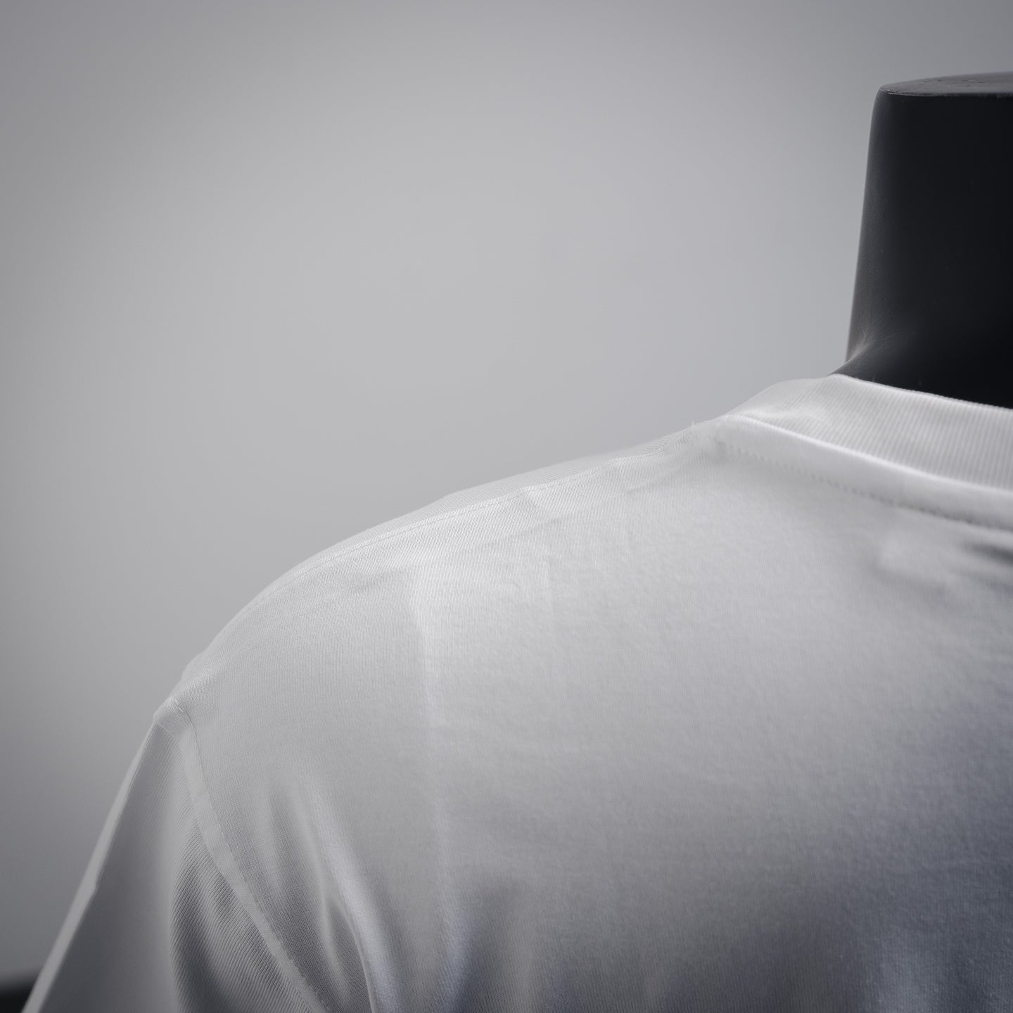 Burber 25ss embroidered t-shirt