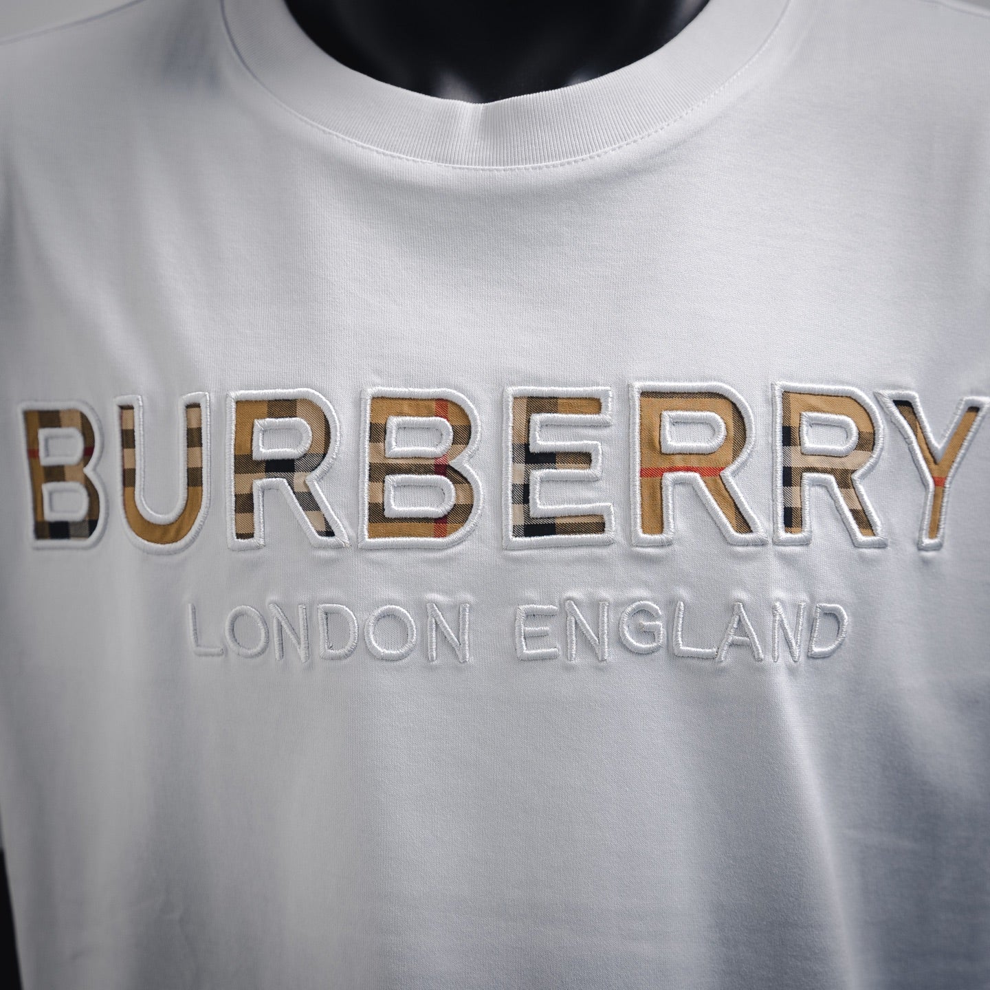 Burber 25ss embroidered t-shirt