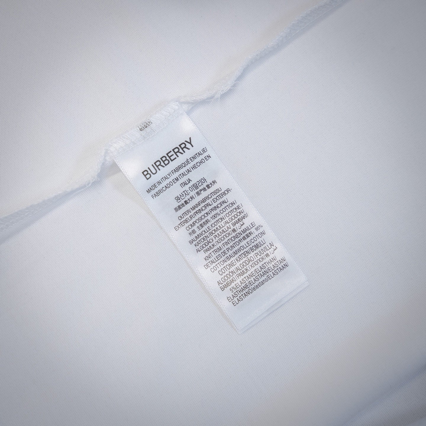 Burber 25ss embroidered t-shirt