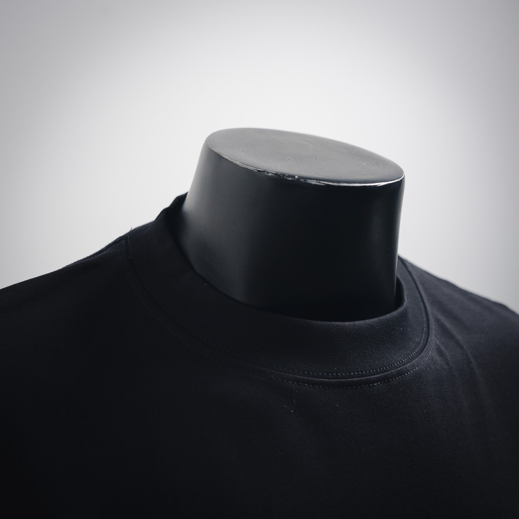 Margie 25ss zipper t-shirt