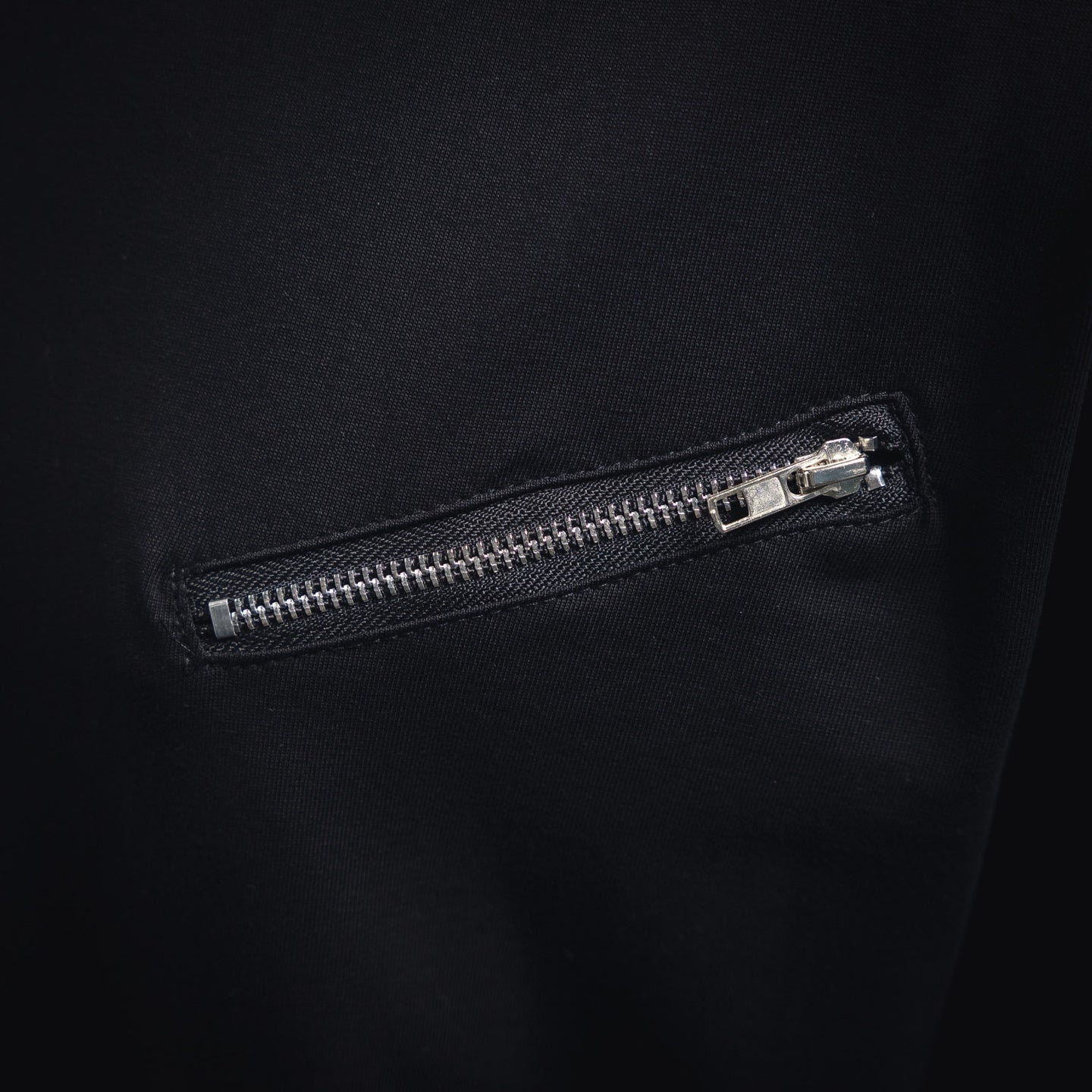 Margie 25ss zipper t-shirt