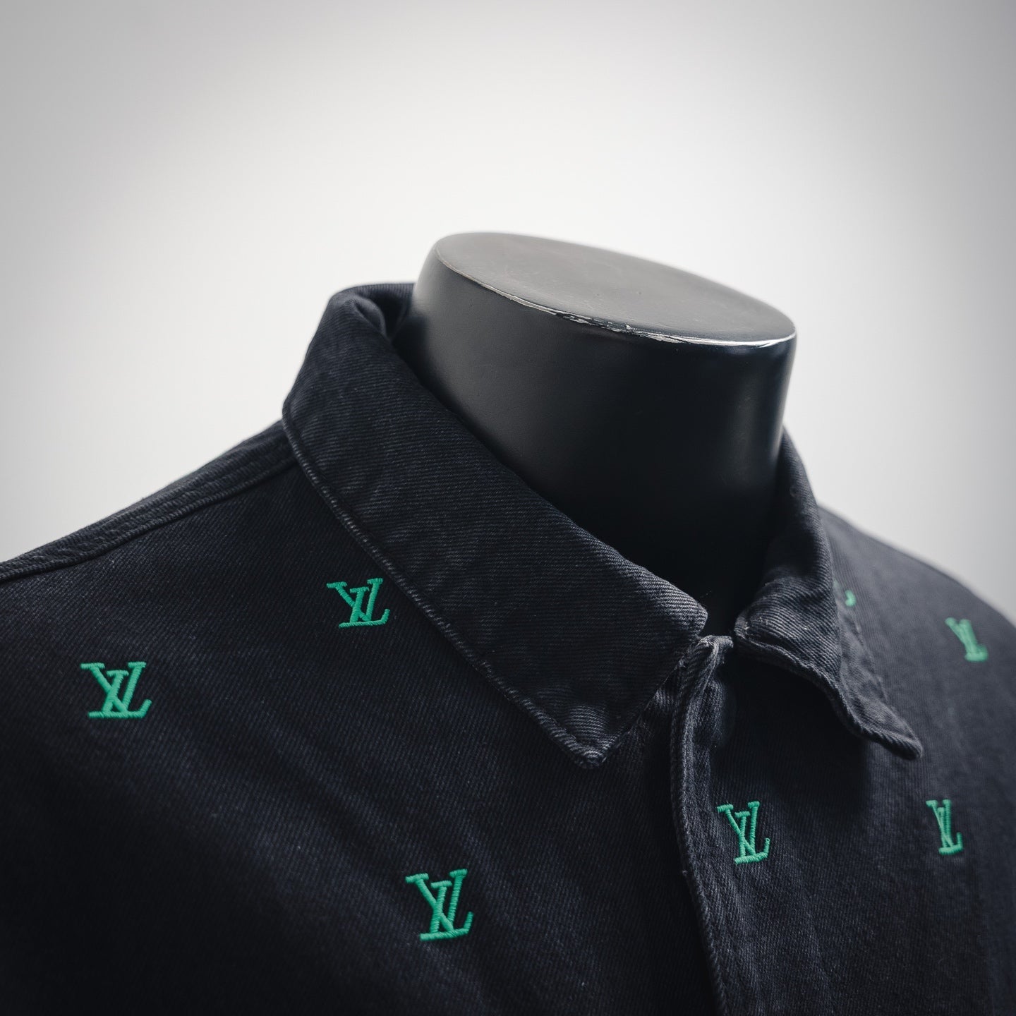 Louis 25ss embroidered denim jacket