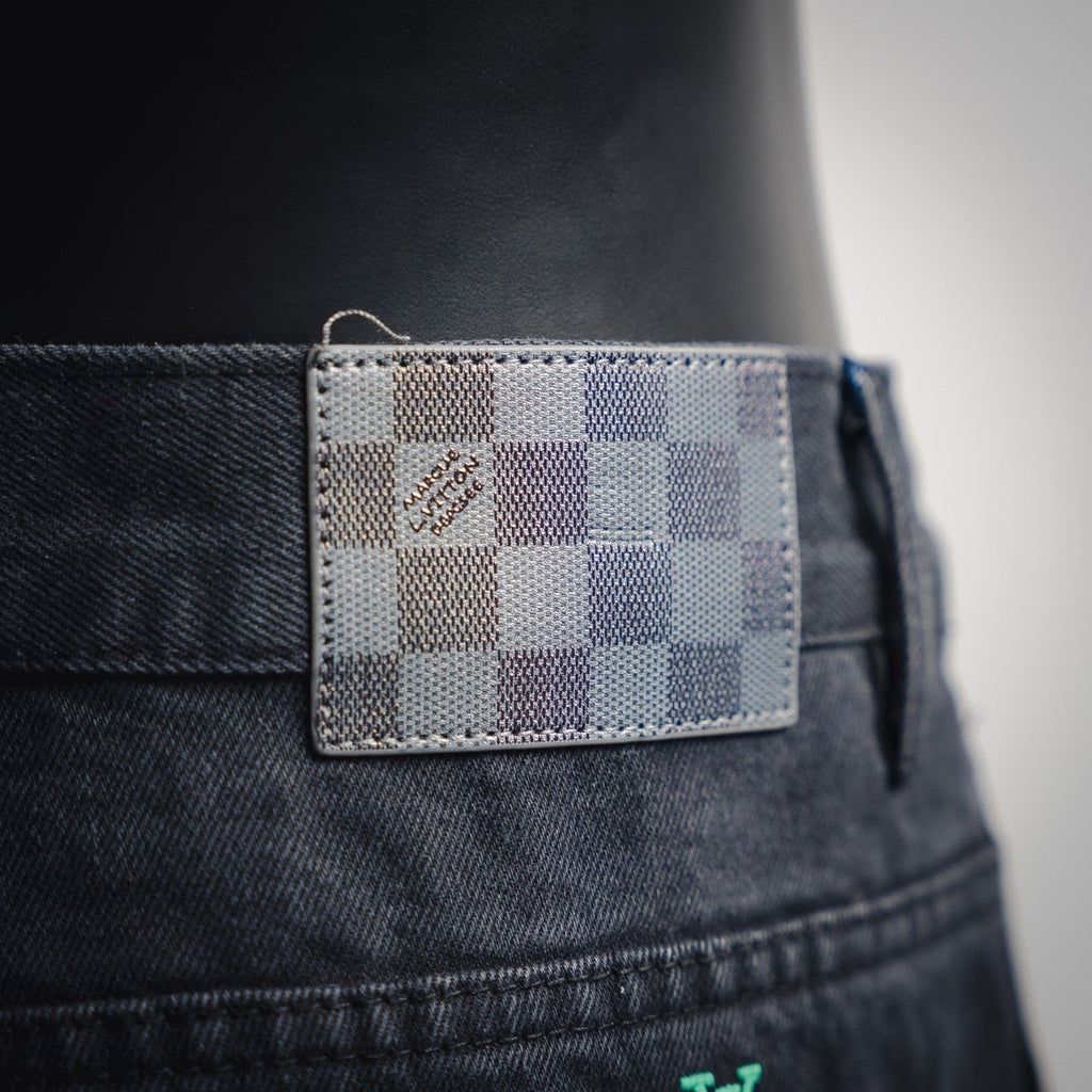 Louis 25ss embroidered jeans