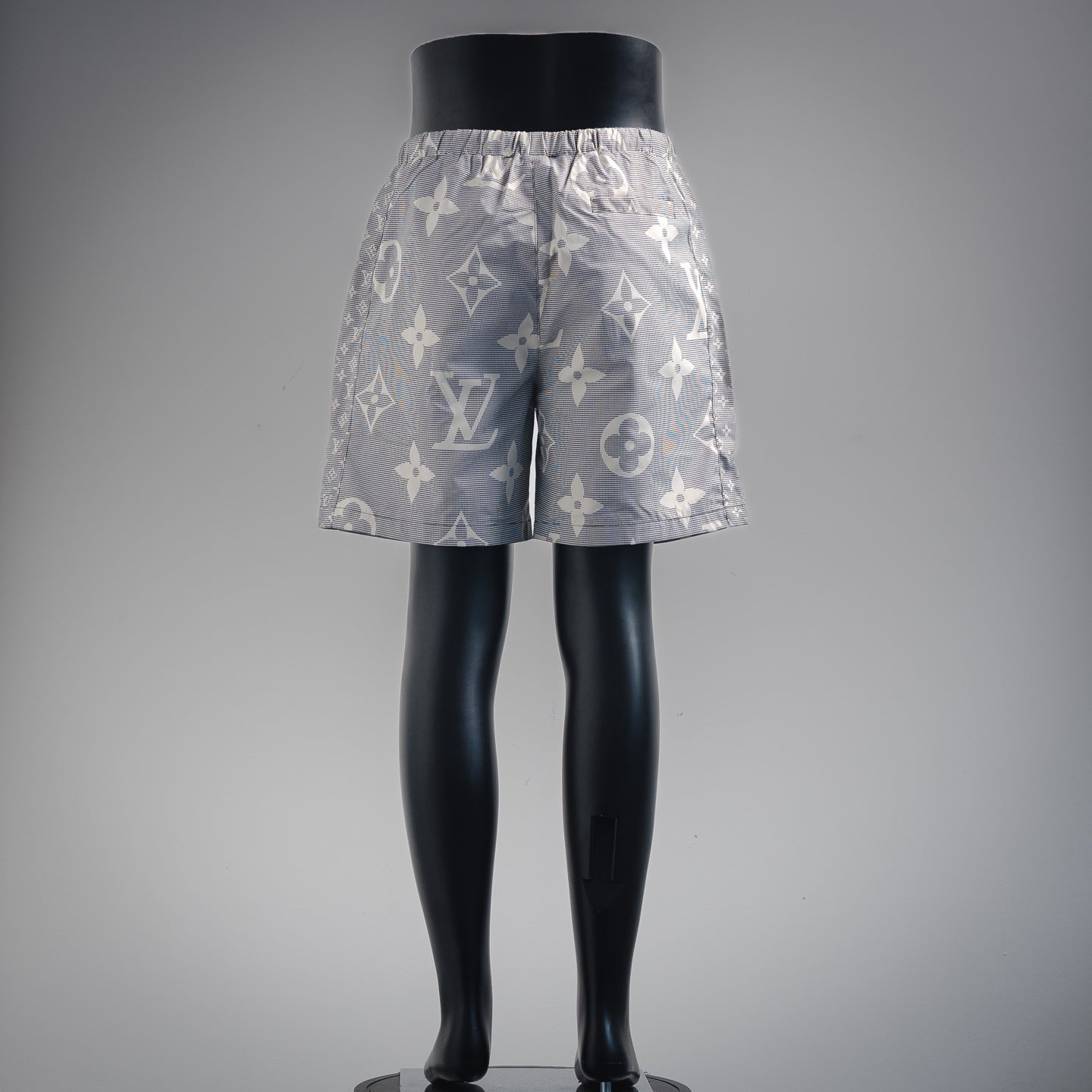 Louis 25ss monogram shorts