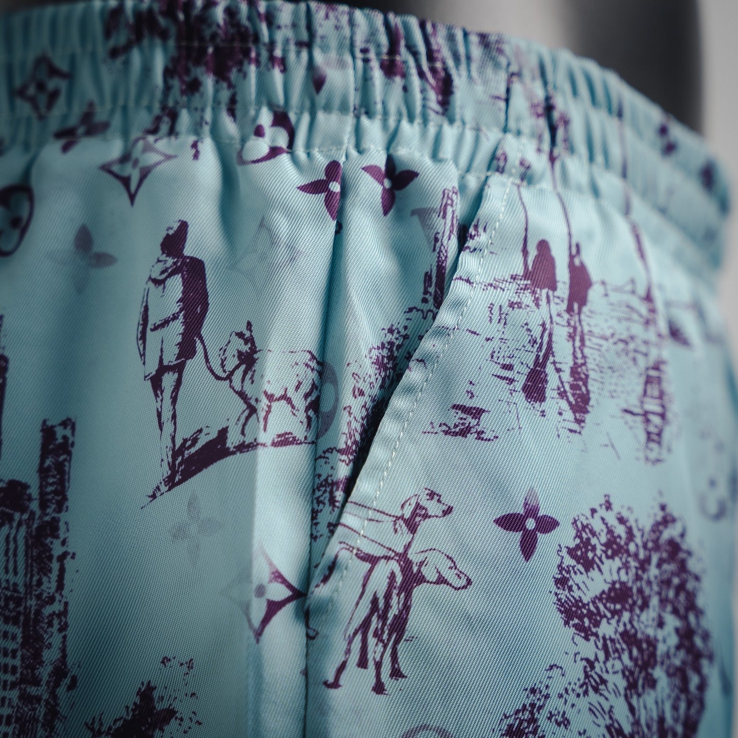 Louis 25ss print shorts