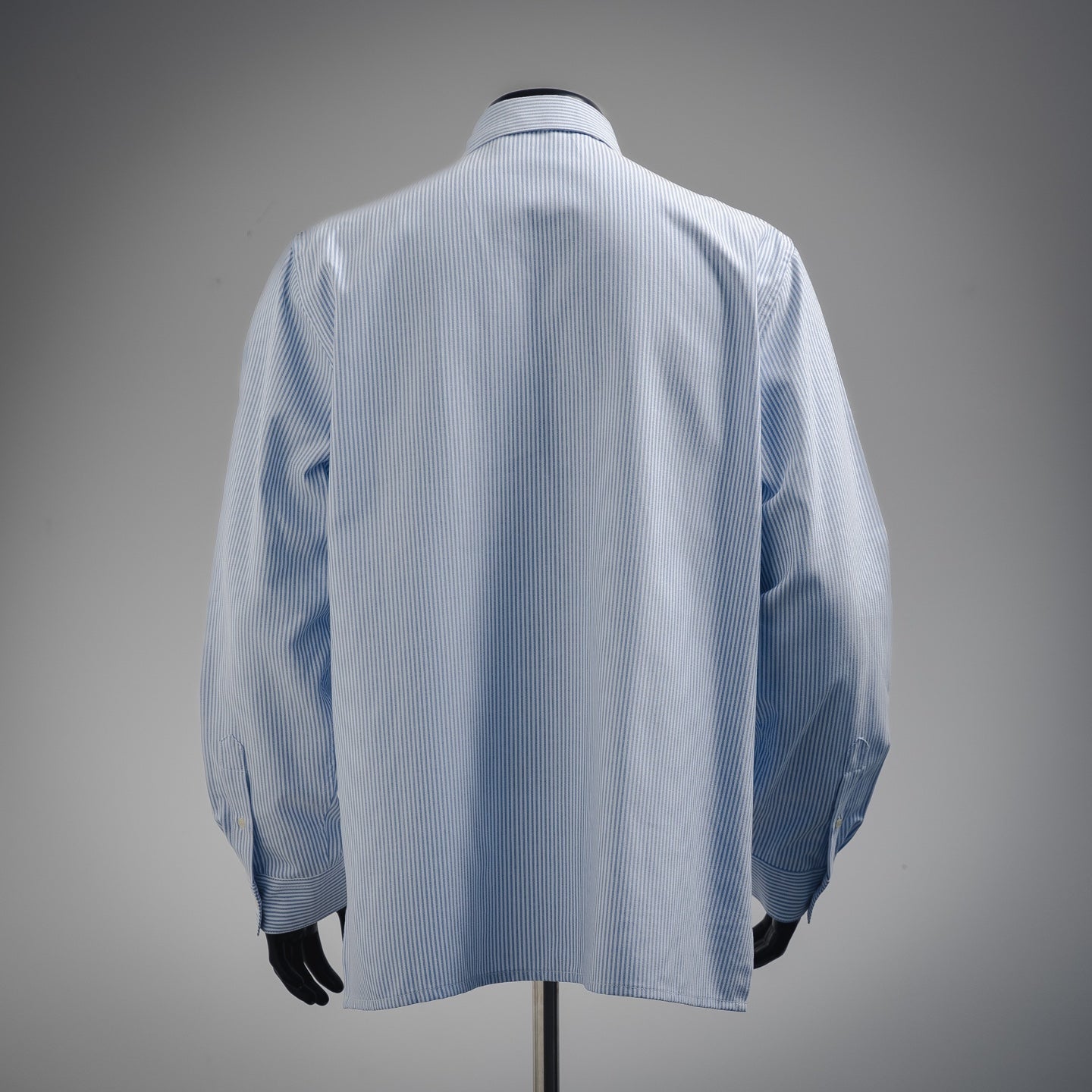 Loew 25ss buttons shirt