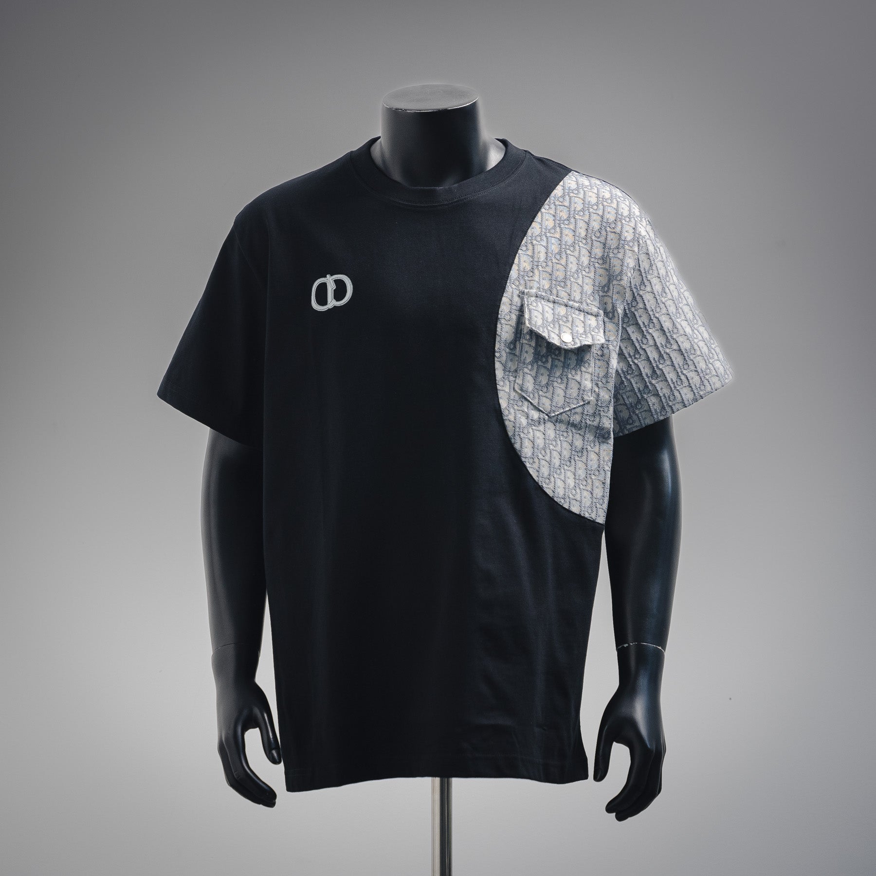 Dio 25ss embroidered t-shirt