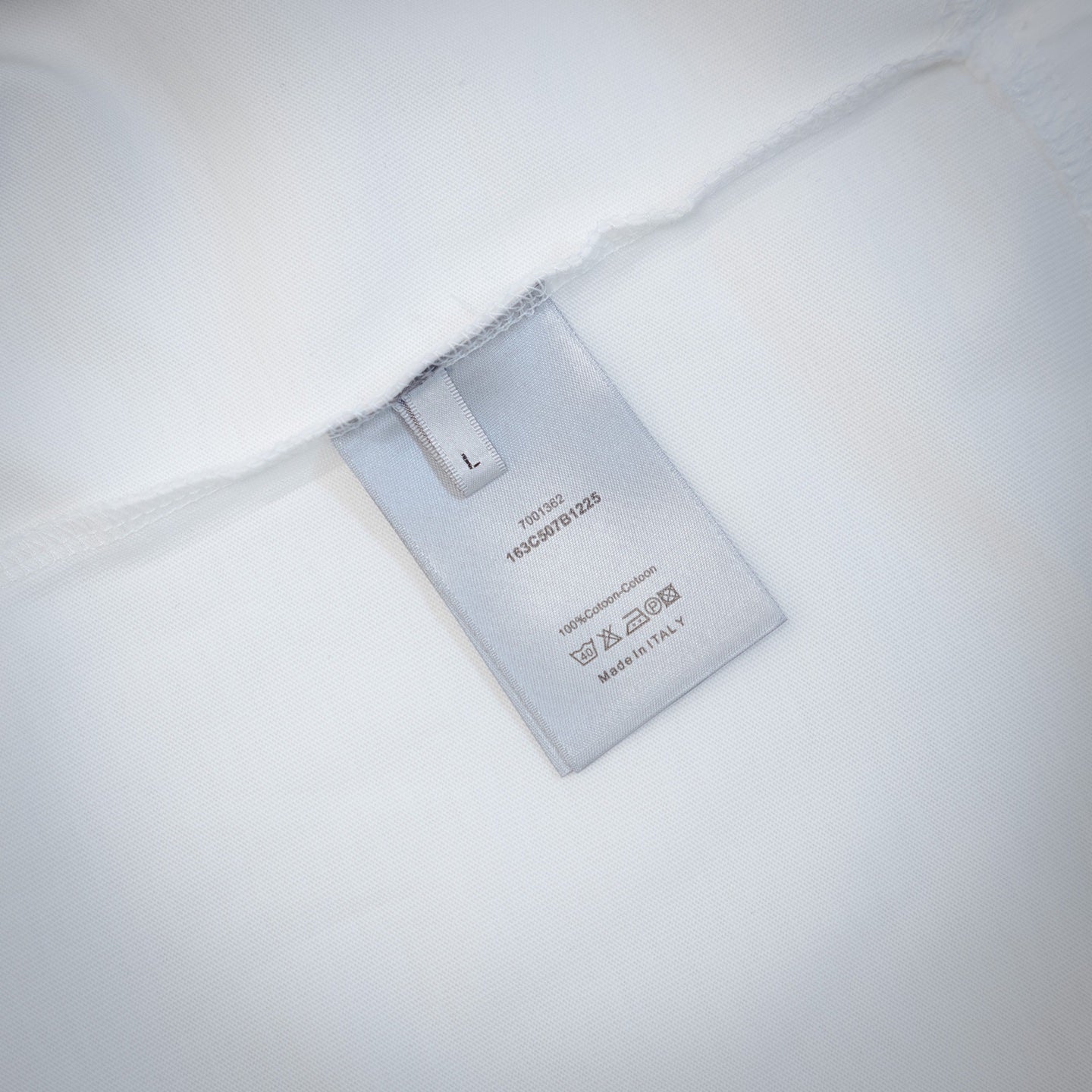 Dio 25ss embroidered t-shirt