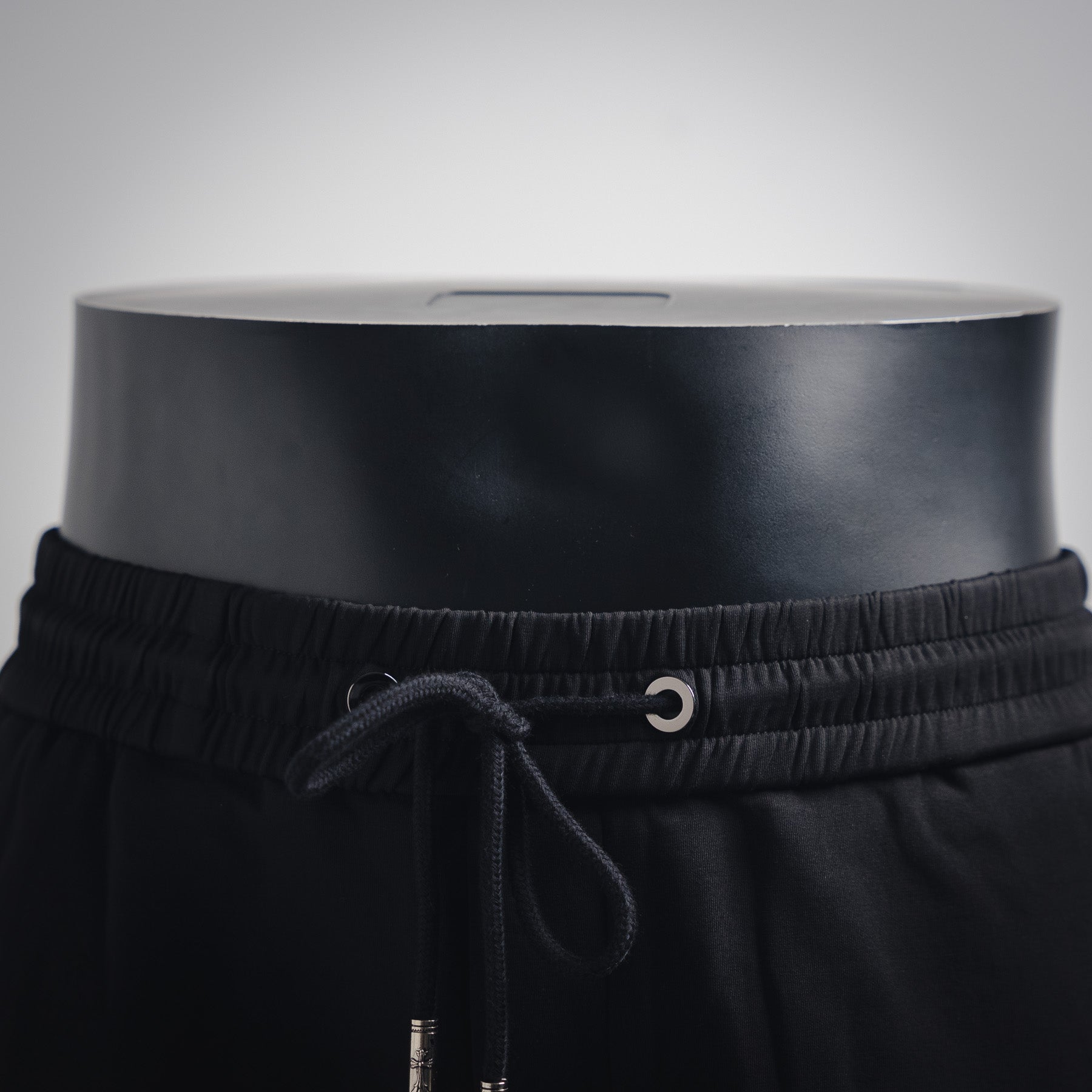 Chrome 25ss embroidered shorts