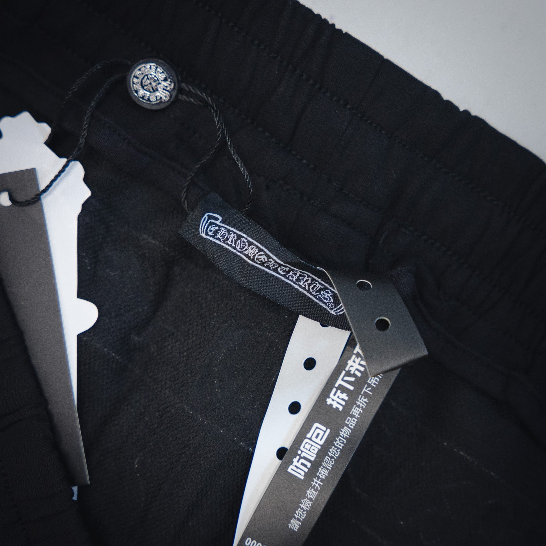 Chrome 25ss embroidered shorts