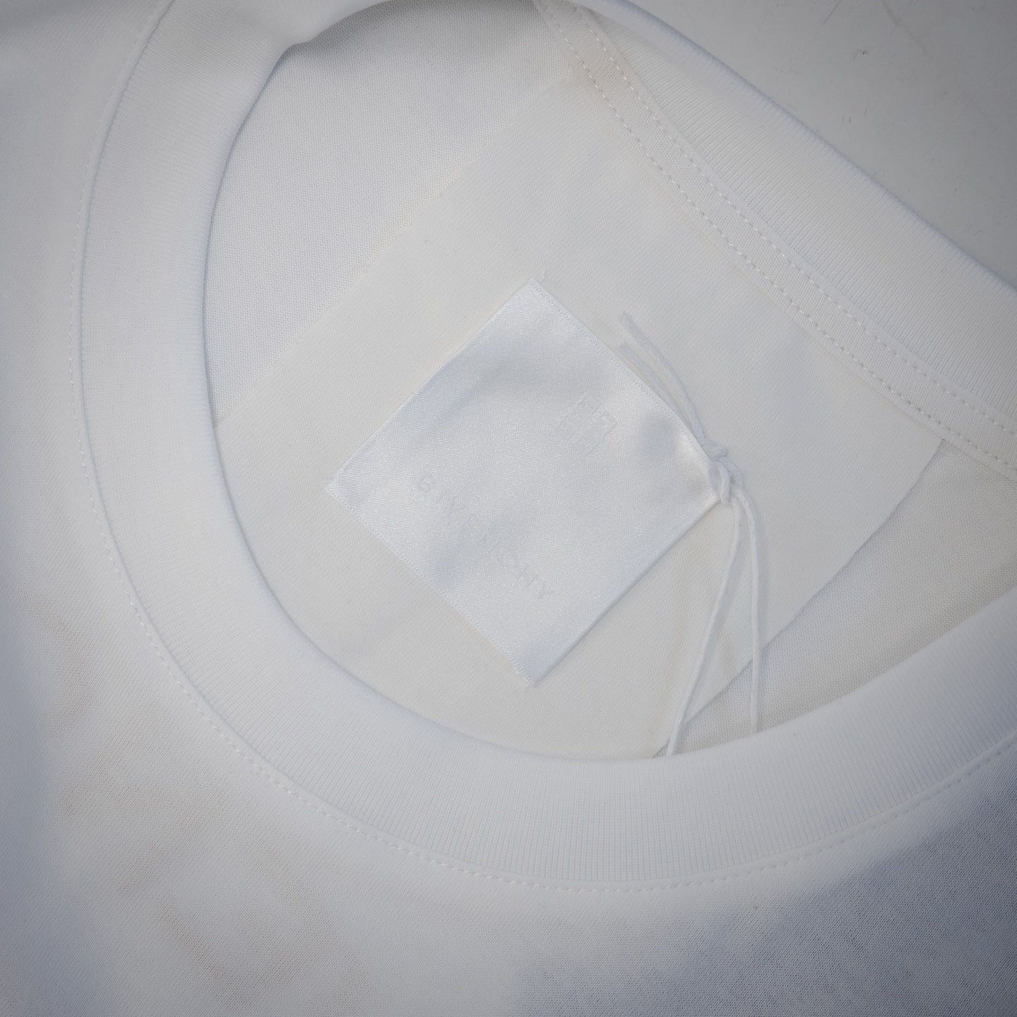 Given 25ss print t-shirt