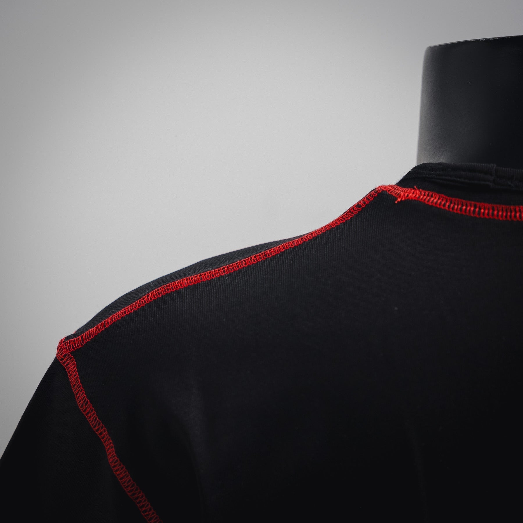 stone 25ss embroidered t-shirt