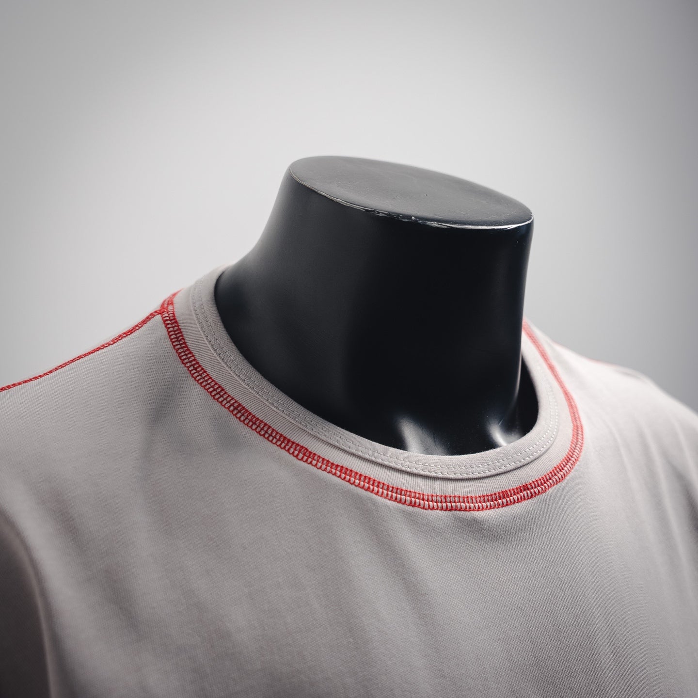 stone 25ss embroidered t-shirt