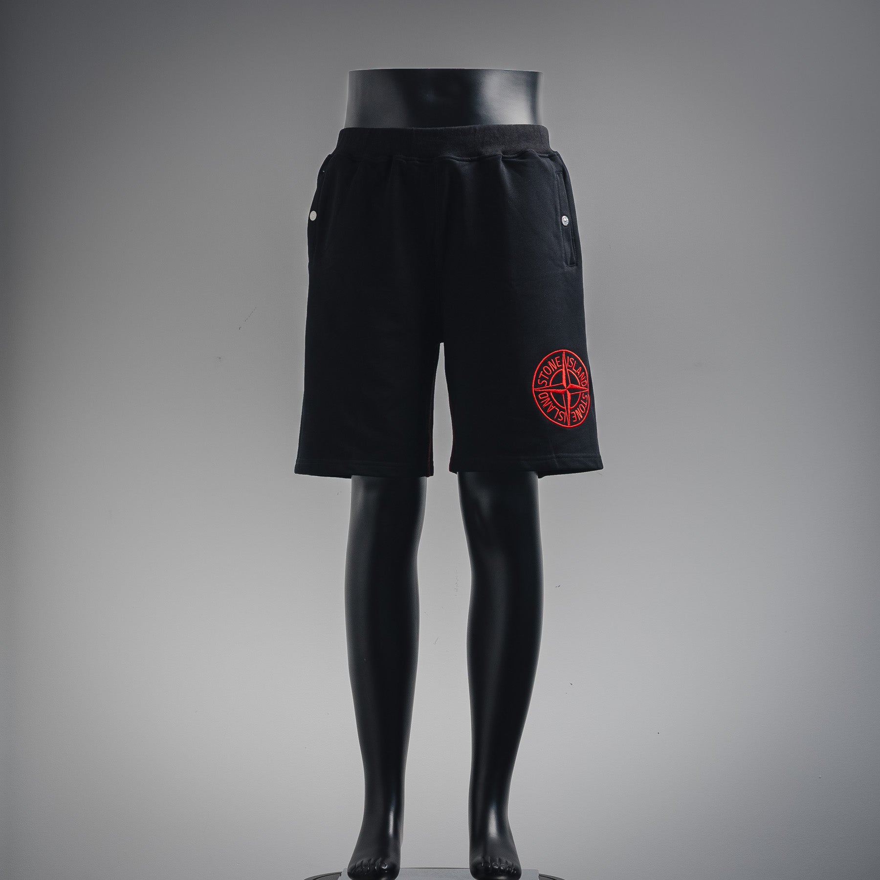 Stone 25ss embroidered short