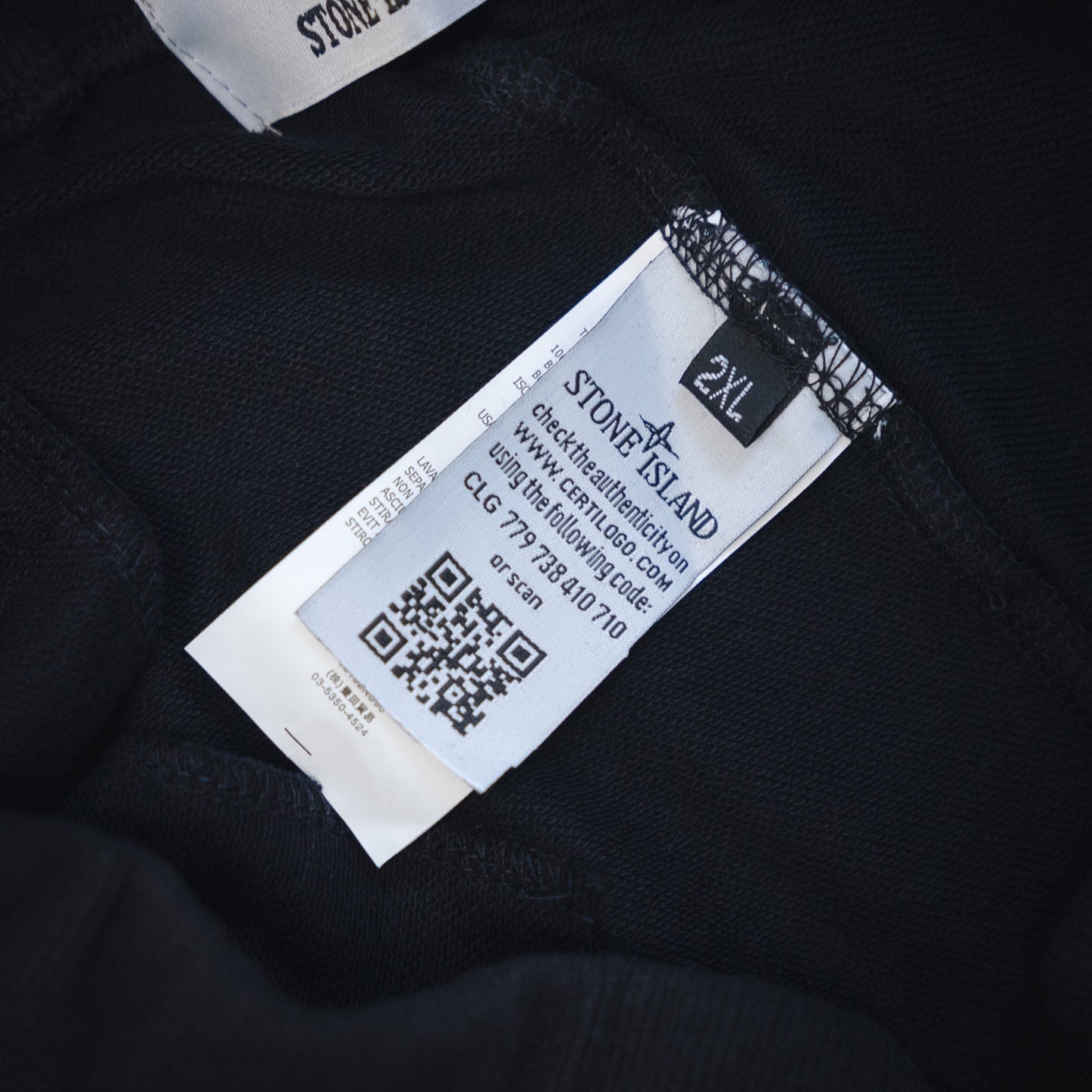 Stone 25ss embroidered short