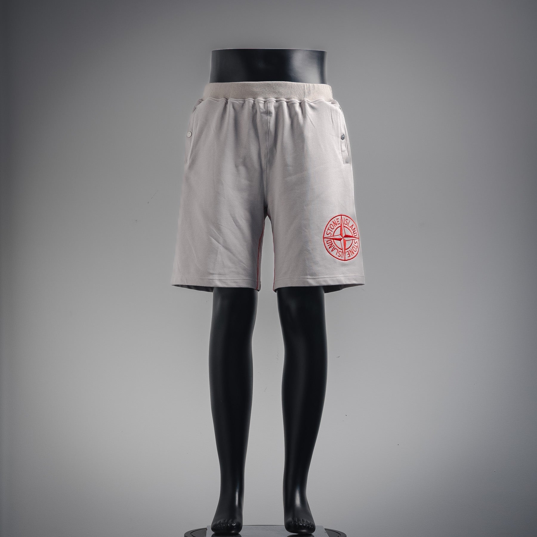 Stone 25ss embroidered short