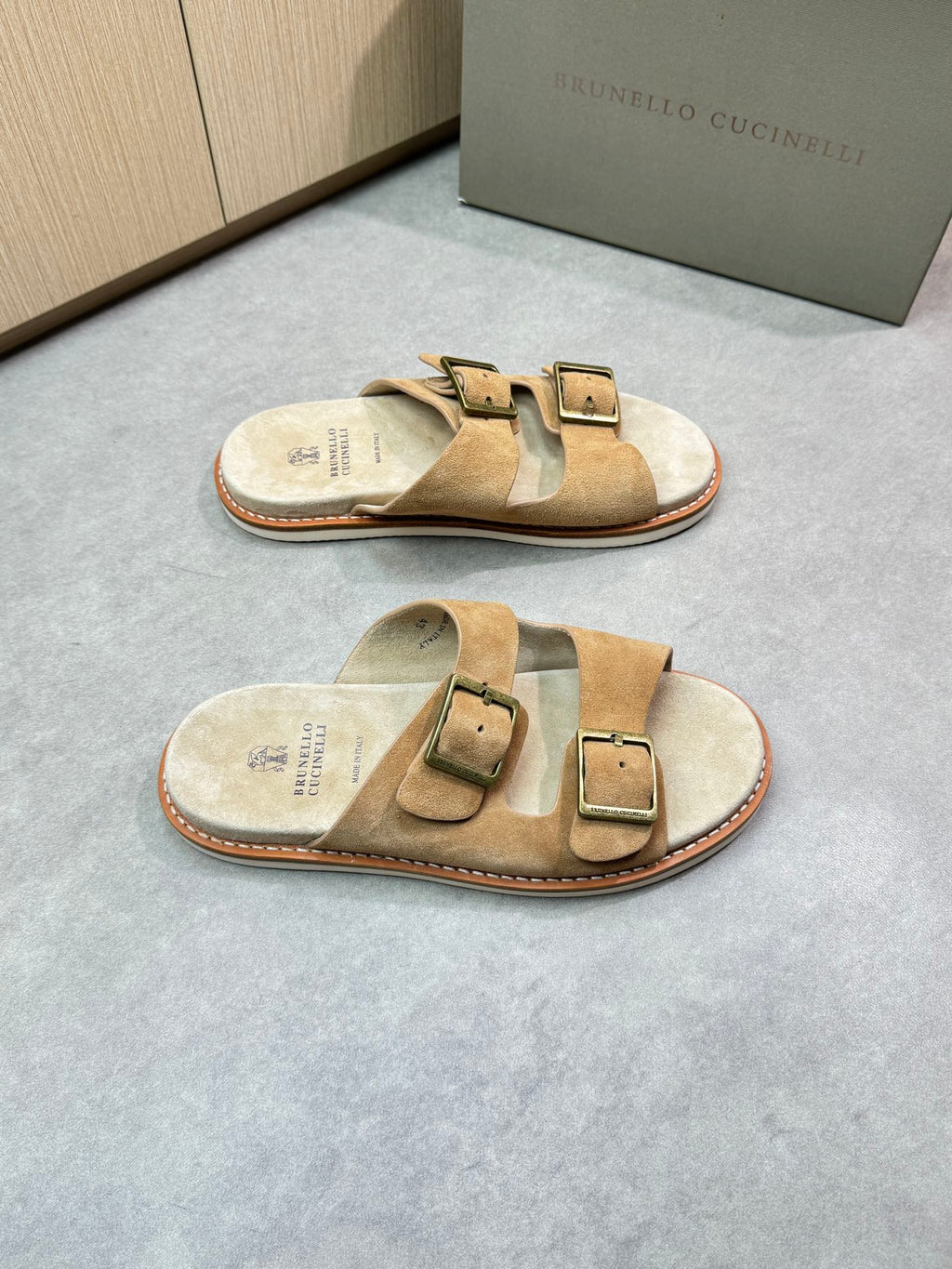 brunello 25ss leather slippers